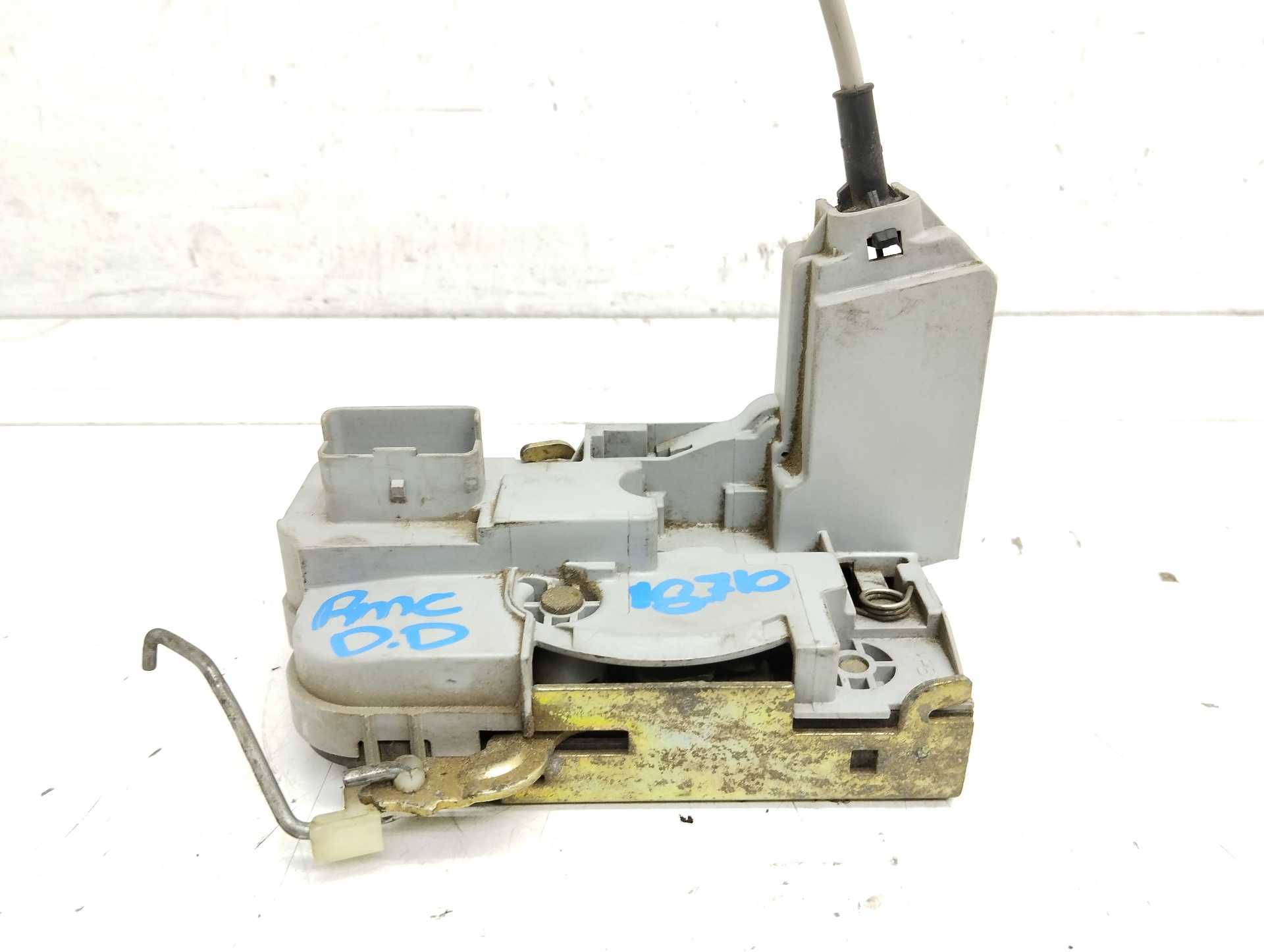 Recambio de cerradura puerta delantera derecha para peugeot 307 (s1) xr clim referencia OEM IAM   