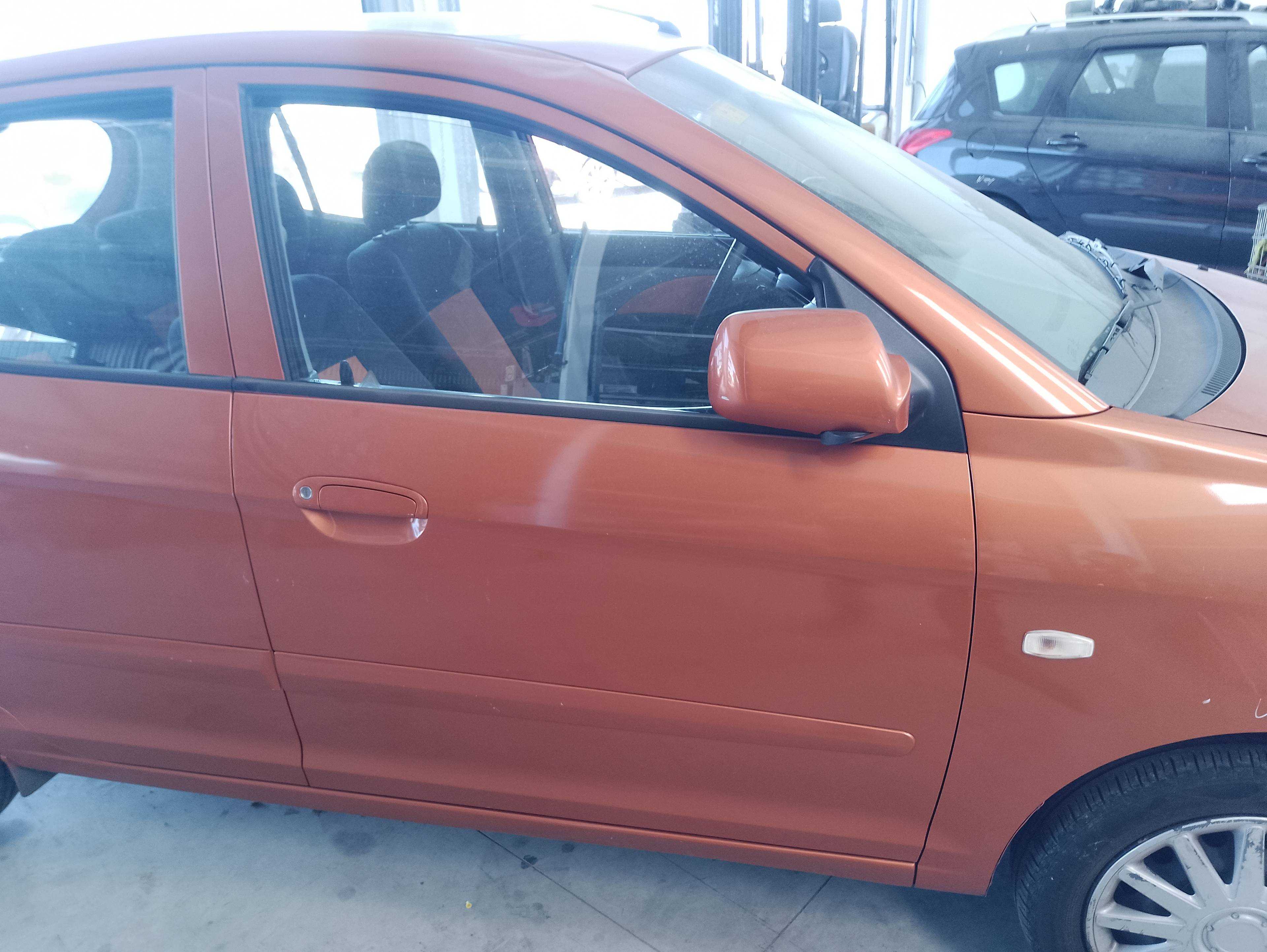 Recambio de puerta delantera derecha para kia picanto 1.1 active referencia OEM IAM   