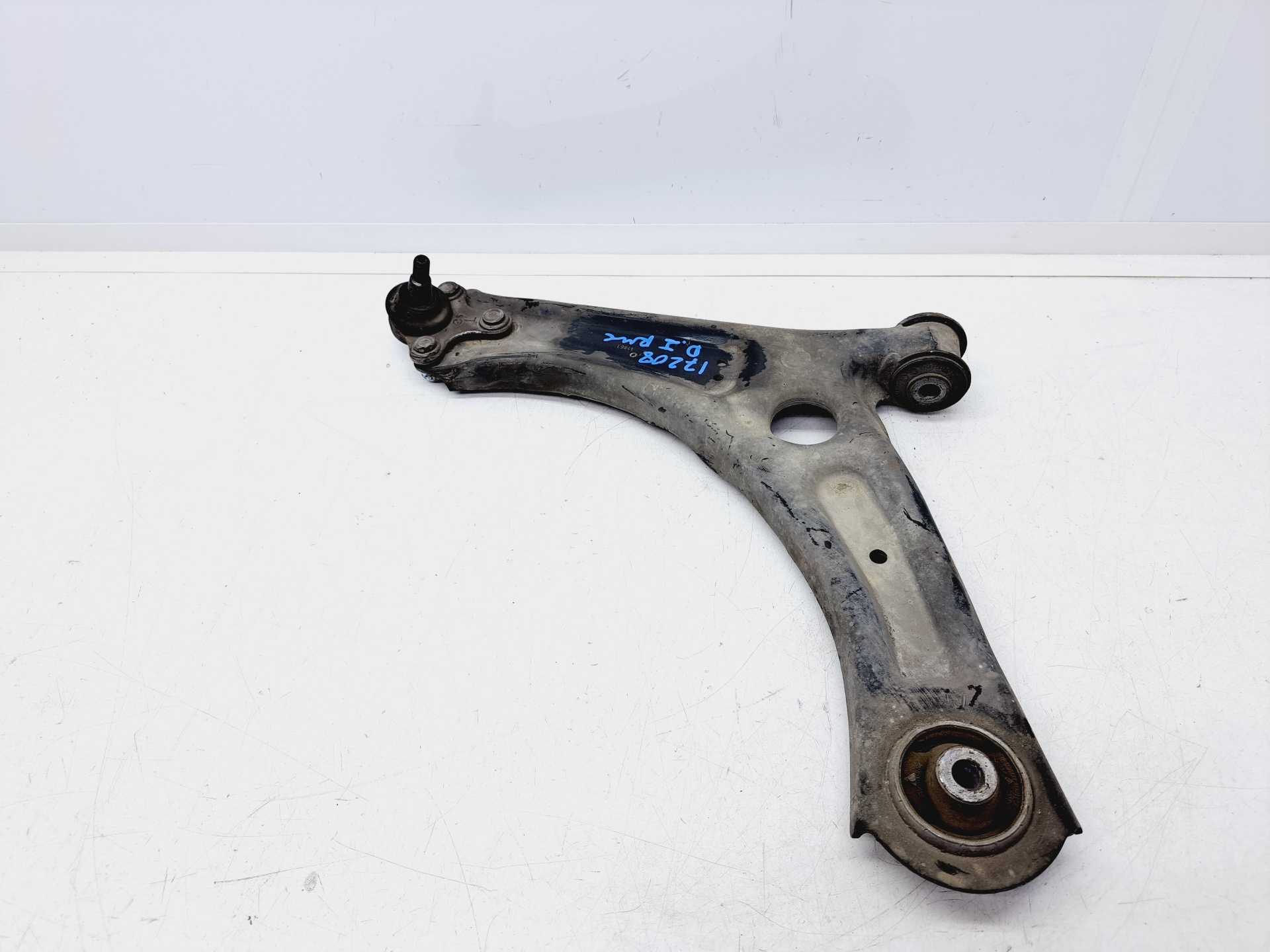 Recambio de brazo suspension inferior delantero izquierdo para volkswagen caddy furgón/kombi 2.0 tdi referencia OEM IAM   
