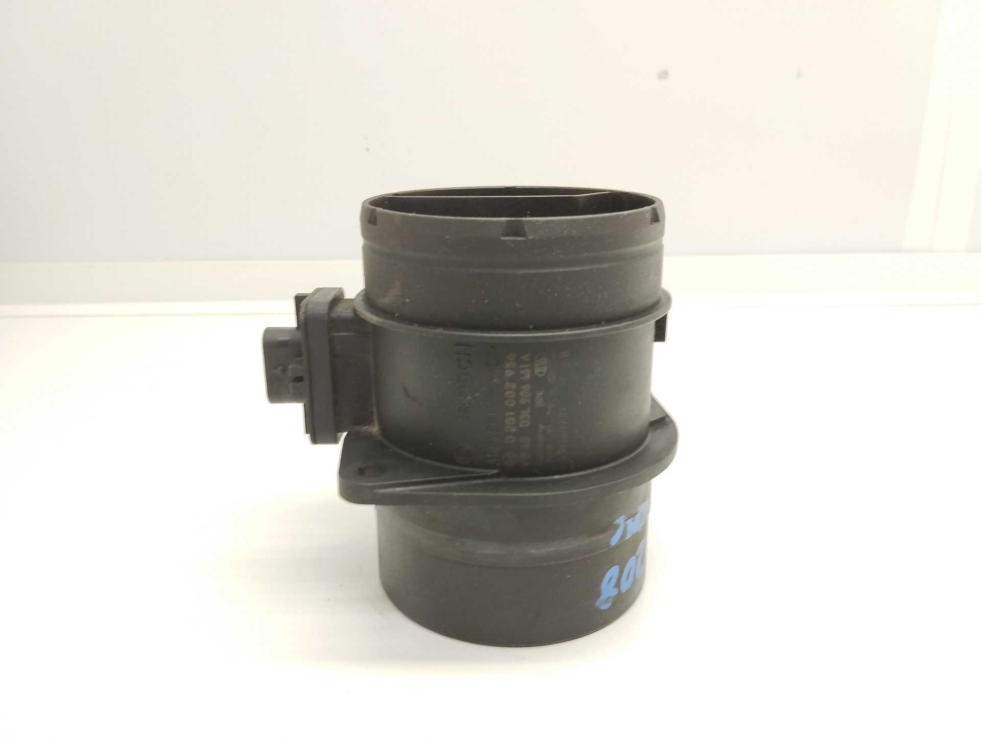 Recambio de caudalimetro para volkswagen caddy furgón/kombi 2.0 tdi referencia OEM IAM 0281002956 03L906461A BOSCH