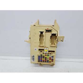 CAJA RELES / FUSIBLES 91950A4510 