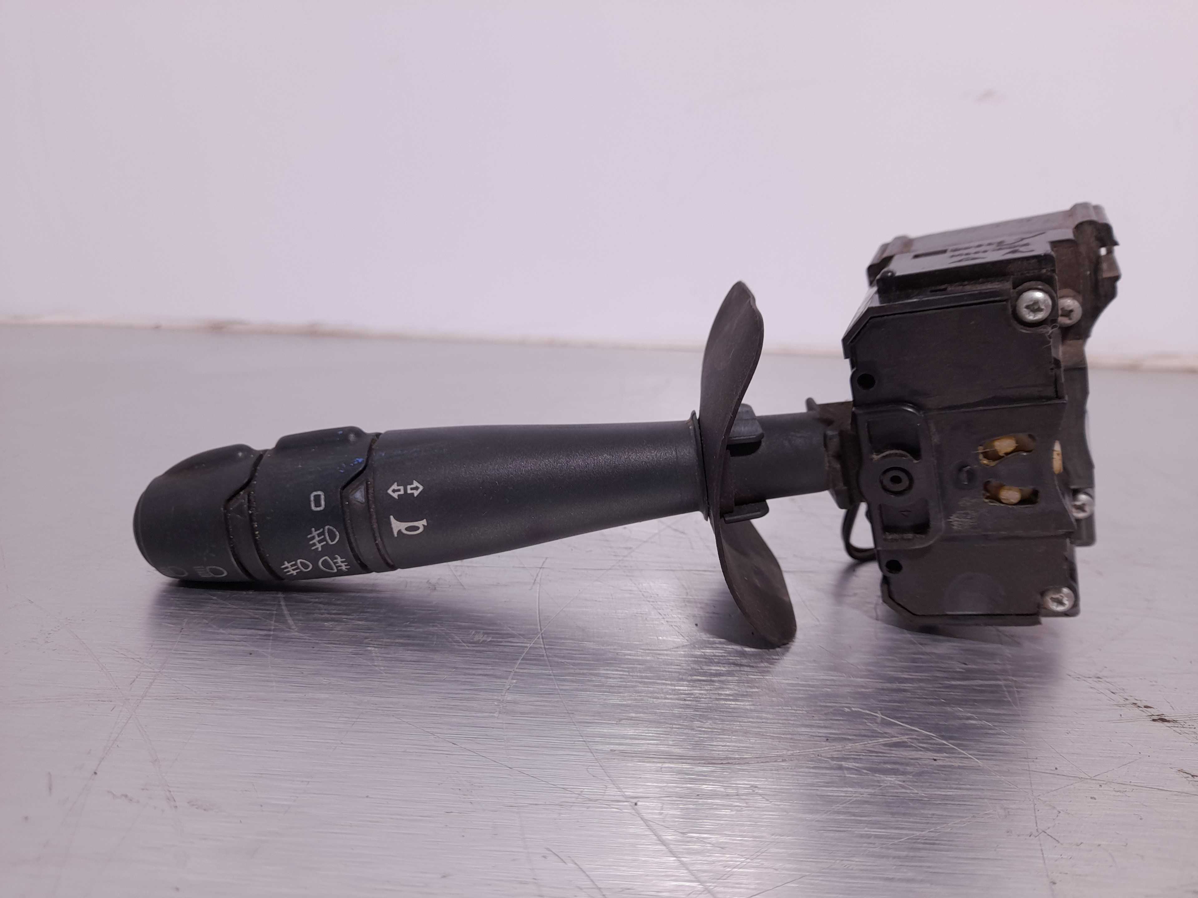 Recambio de mando intermitentes para renault megane i scenic (ja0) 1.6e alize referencia OEM IAM   
