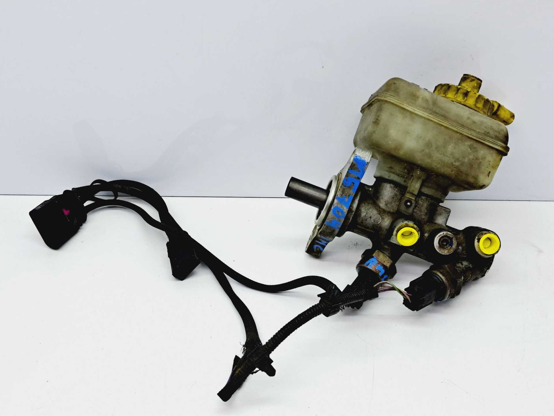 Recambio de bomba freno para volkswagen golf iv berlina (1j1) 1.9 tdi referencia OEM IAM   