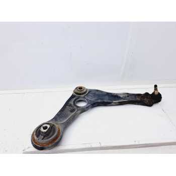 BRAZO SUSPENSION INFERIOR DELANTERO DERECHO 545048671R 