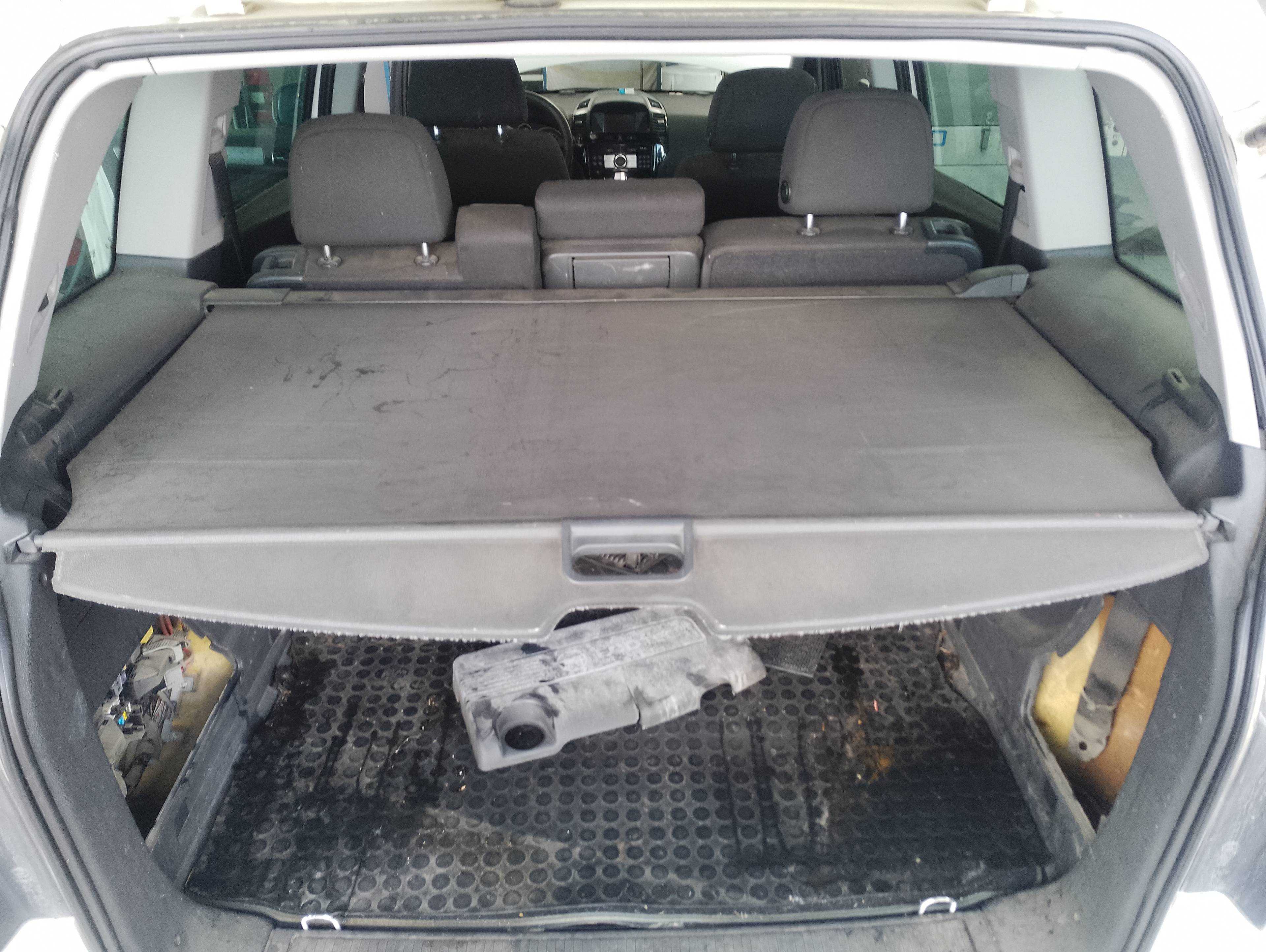Recambio de bandeja trasera para opel zafira b cosmo referencia OEM IAM   