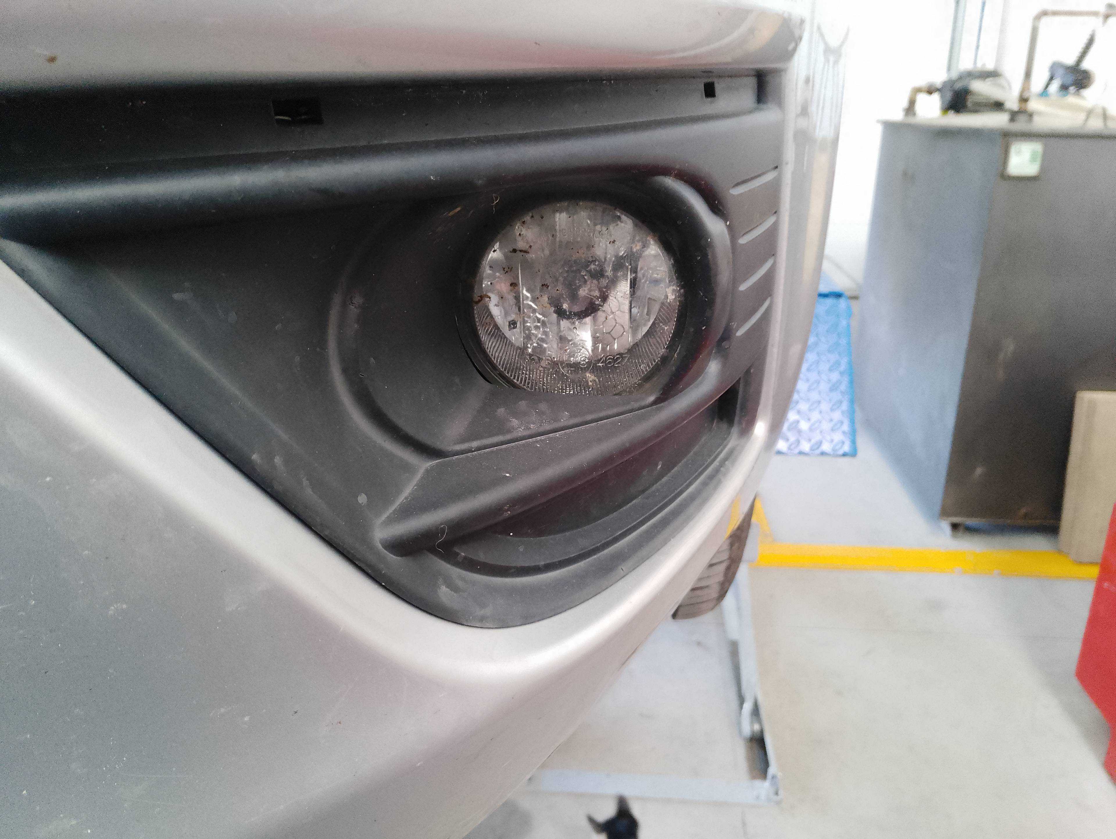 Recambio de faro antiniebla izquierdo para citroën c4 picasso exclusive referencia OEM IAM 6206E1 E84627 