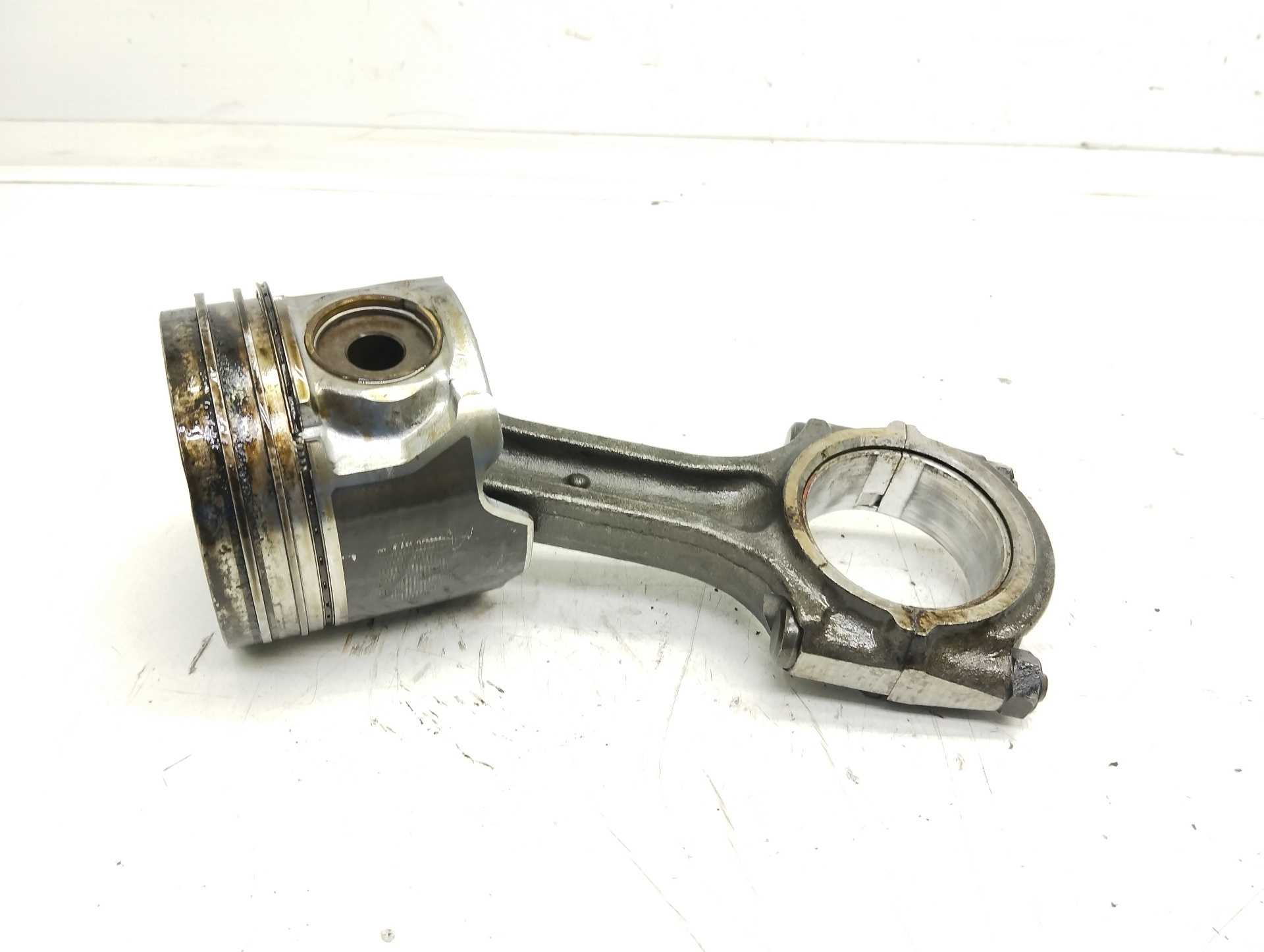 Recambio de piston para hyundai terracan (hp) 2.9 crdi full referencia OEM IAM   