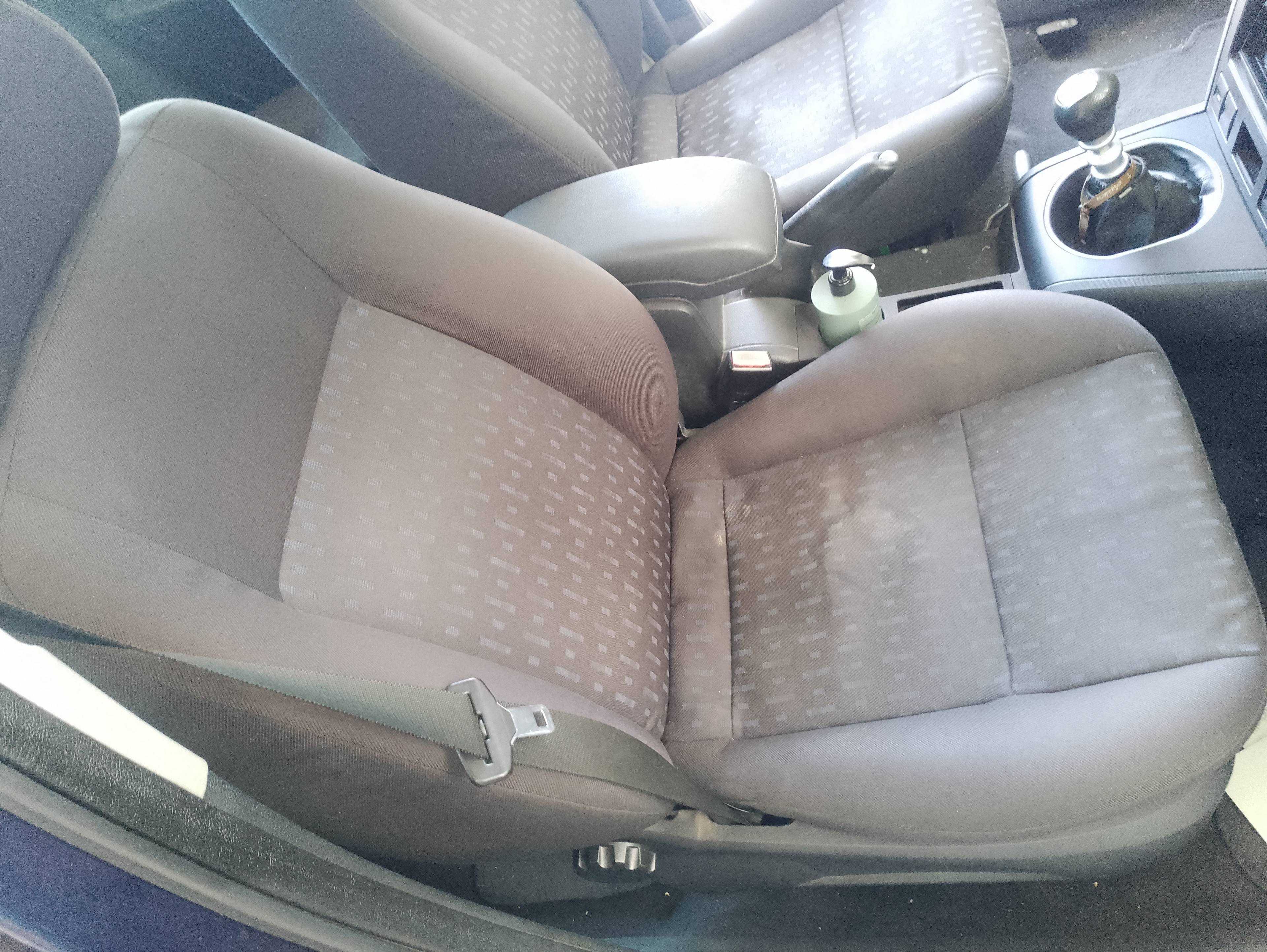 Recambio de asiento delantero derecho para ford mondeo berlina (ge) ambiente (06.2003) (d) referencia OEM IAM   