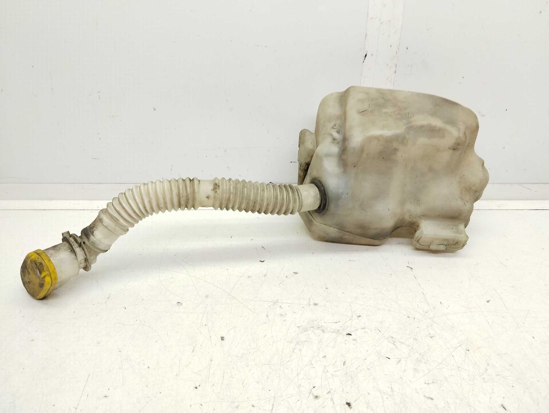 Recambio de deposito limpia para renault megane ii berlina 5p authentique referencia OEM IAM 8200104705  