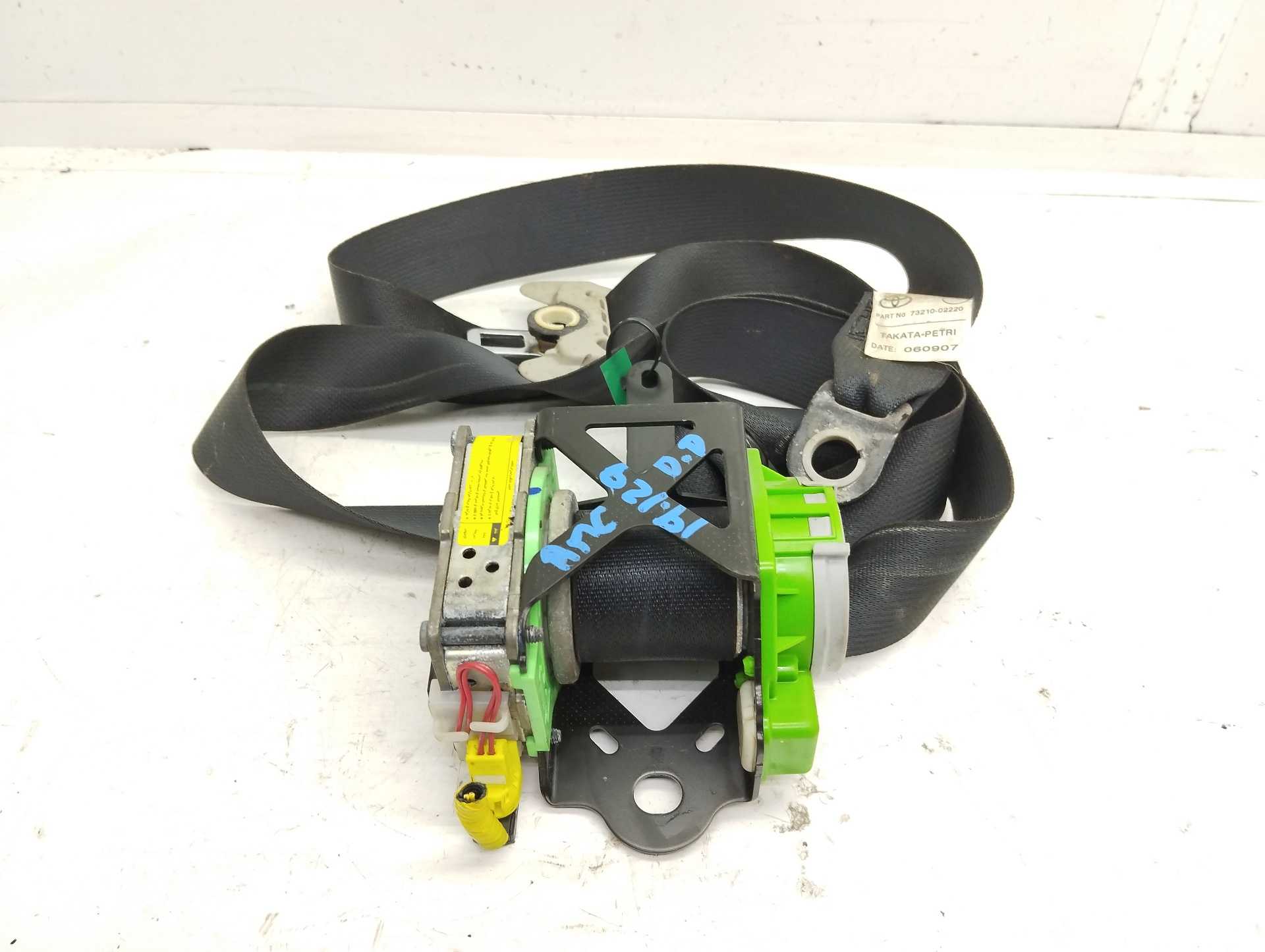 Recambio de cinturon seguridad delantero derecho para toyota auris luna+ referencia OEM IAM 7321002220 060907 