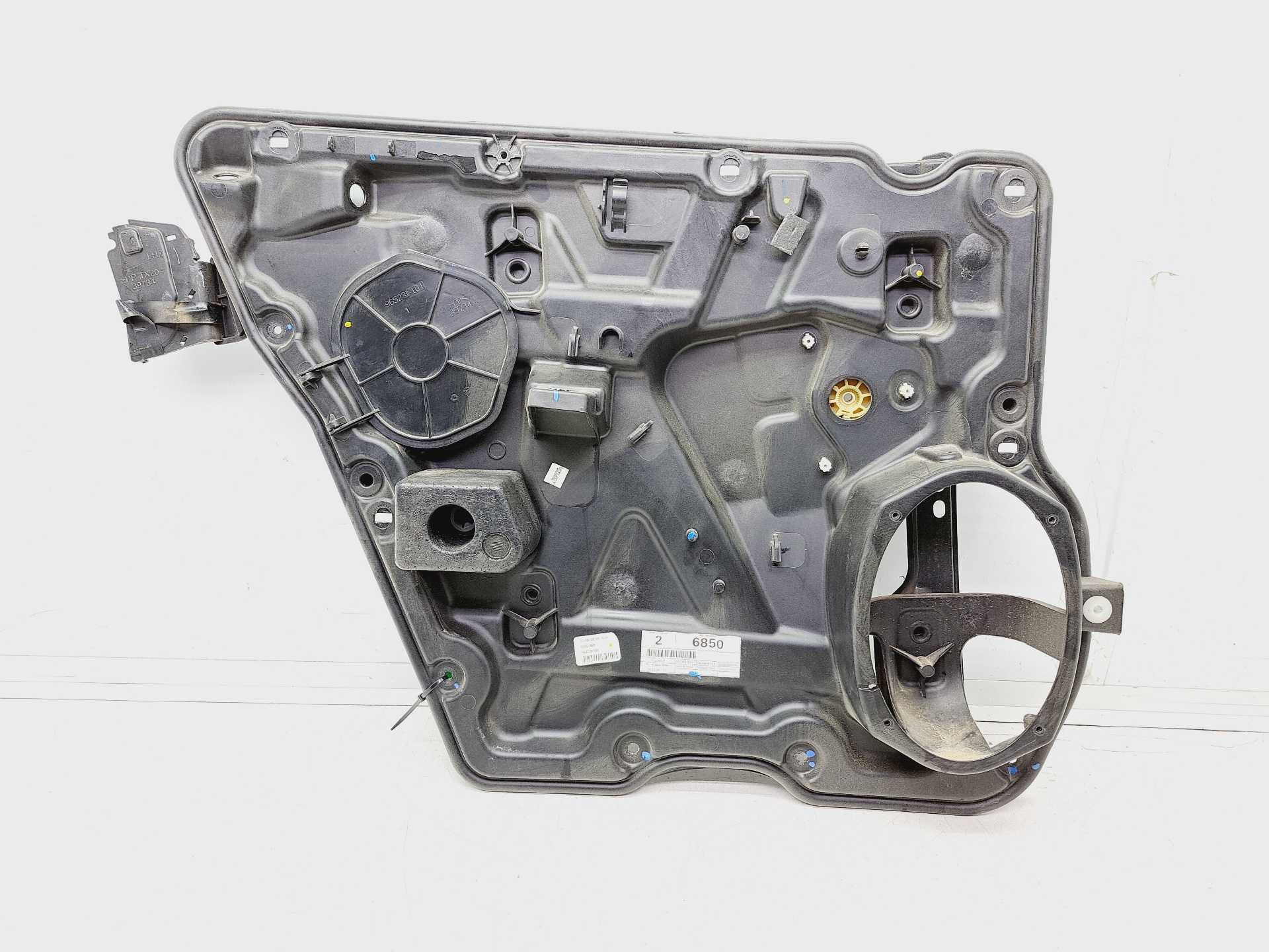 Recambio de elevalunas trasero izquierdo para dodge journey se referencia OEM IAM 963209103  