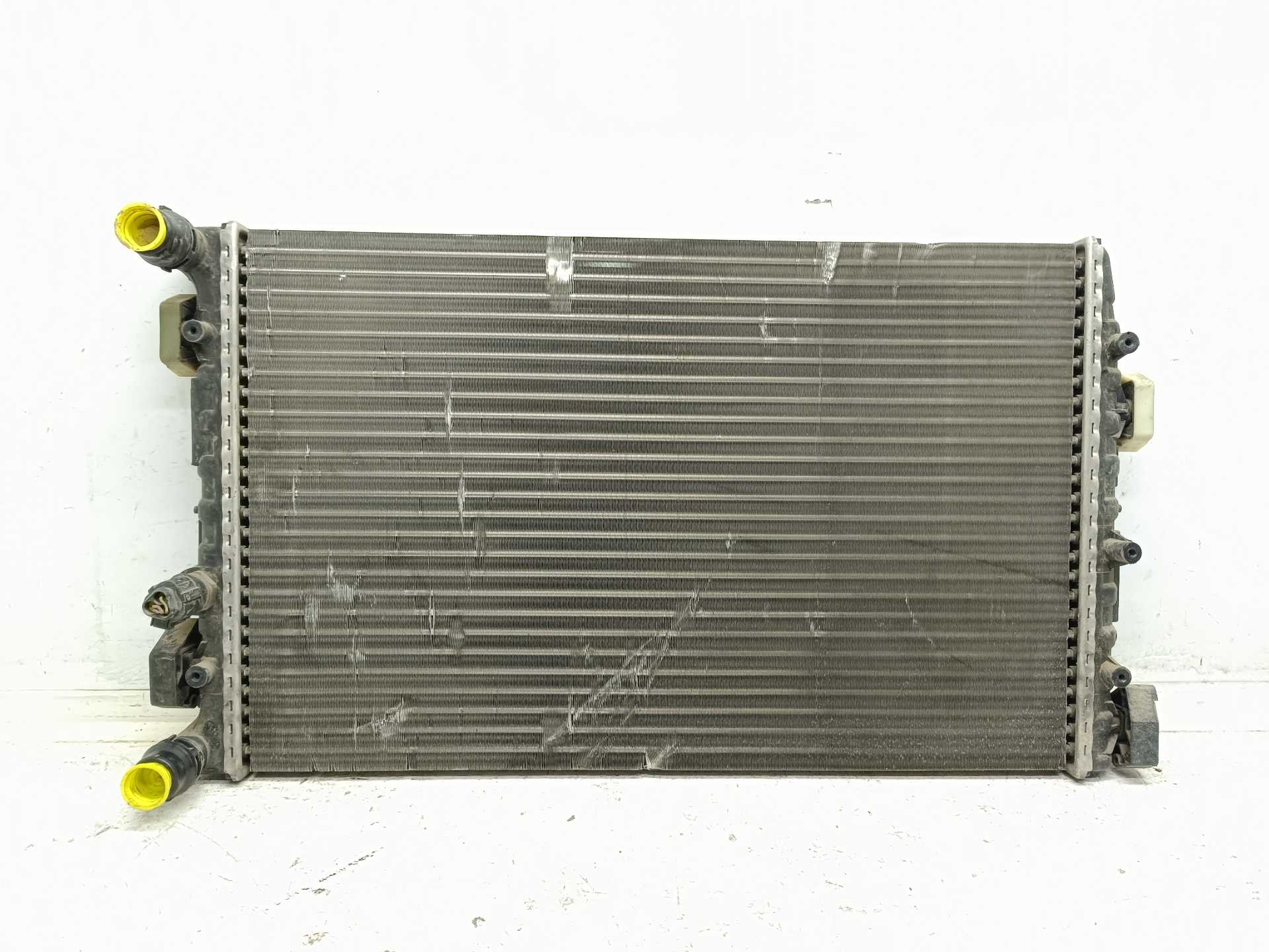 Recambio de radiador agua para skoda fabia (6y2/6y3) urban line referencia OEM IAM 6Q0121253Q  