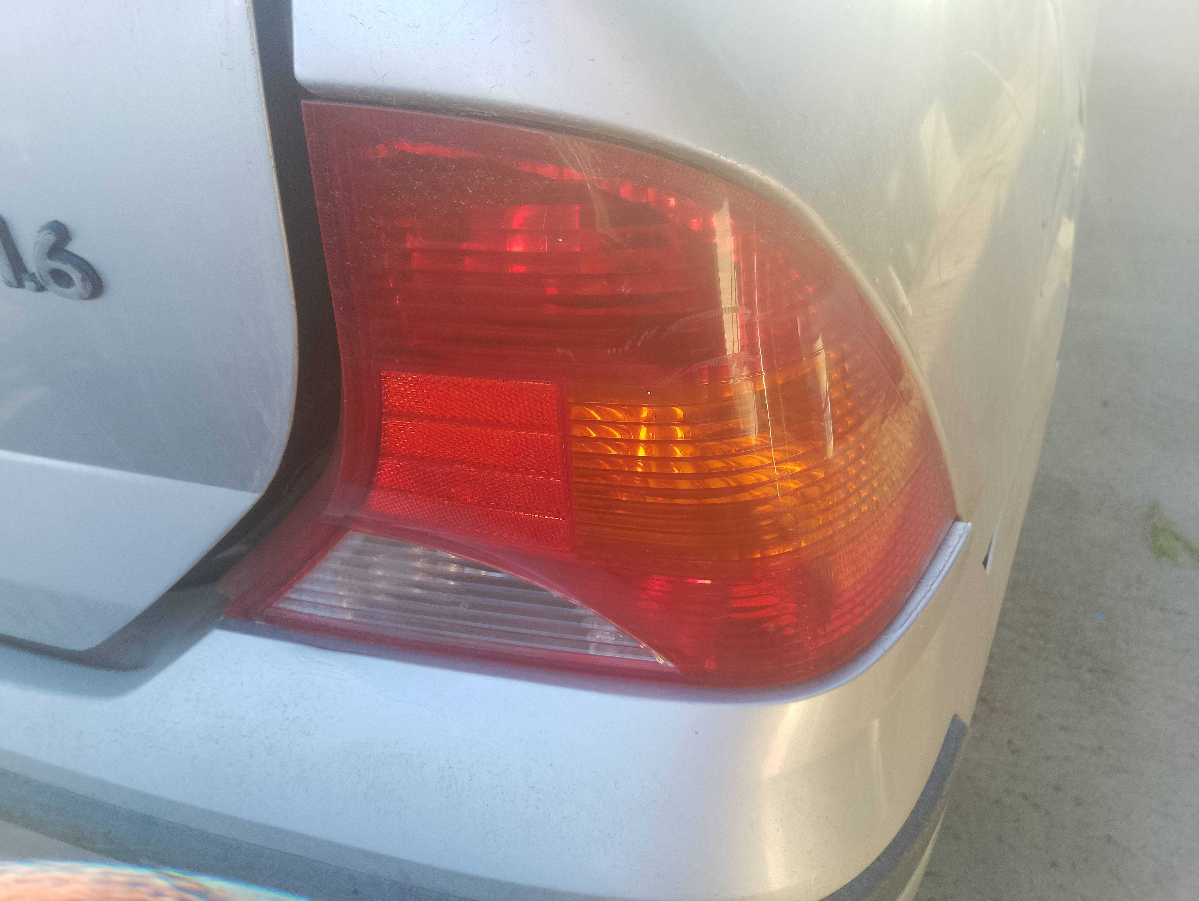 Recambio de piloto trasero derecho para ford focus berlina (cak) ambiente referencia OEM IAM   