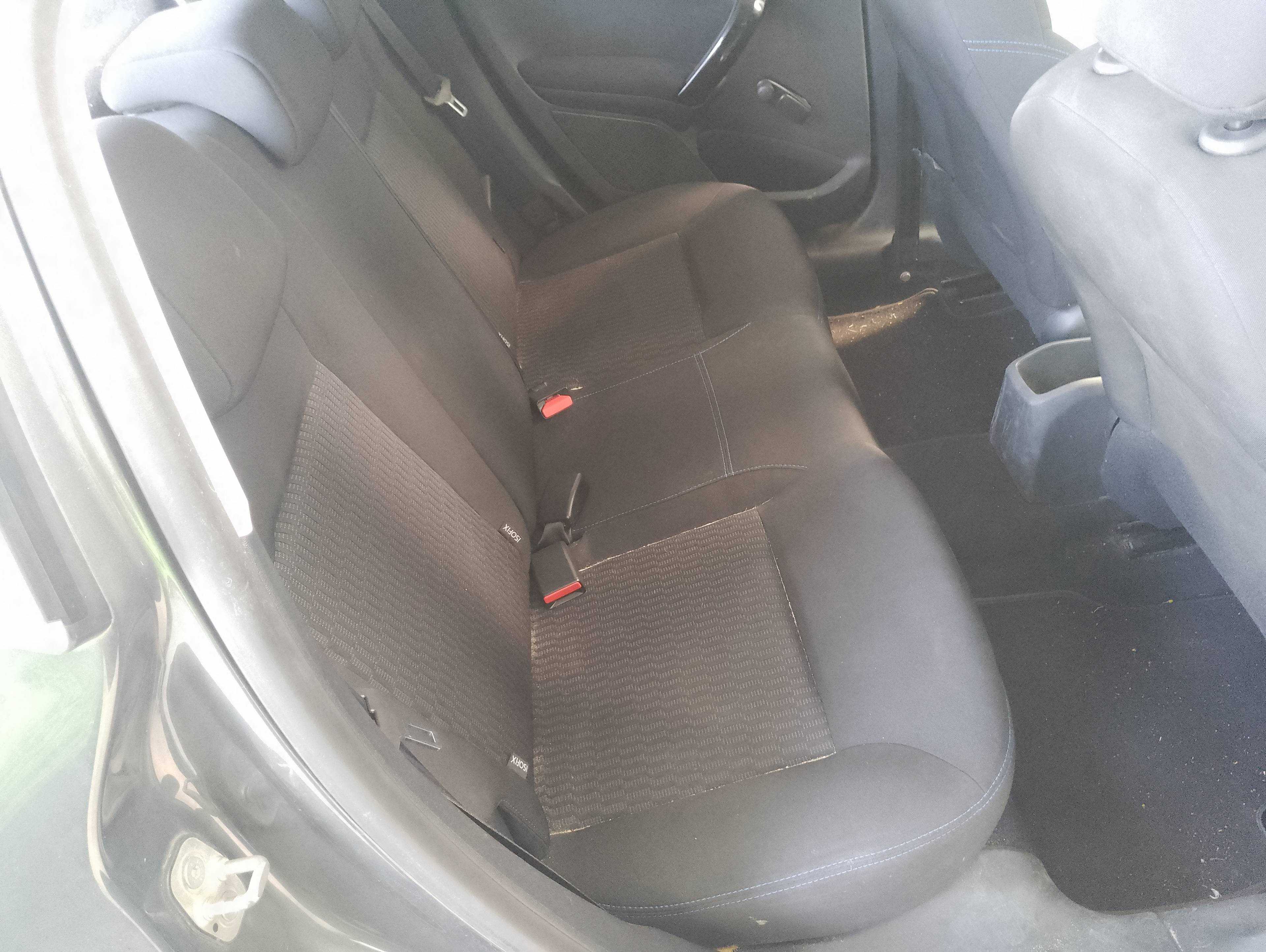 Recambio de asientos traseros para peugeot 208 style referencia OEM IAM   