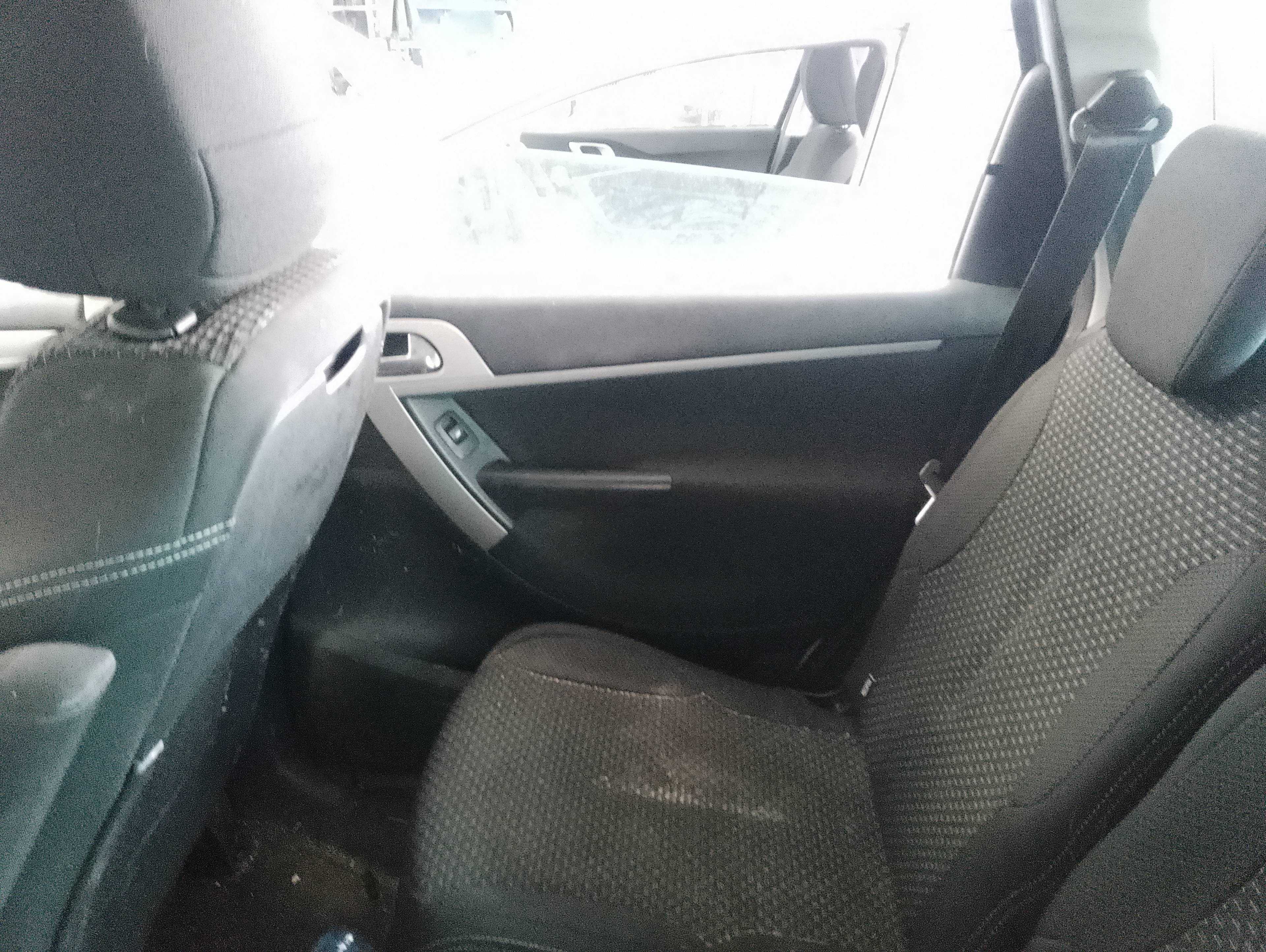 Recambio de guarnecido puerta trasera derecha para citroën c4 picasso exclusive referencia OEM IAM   