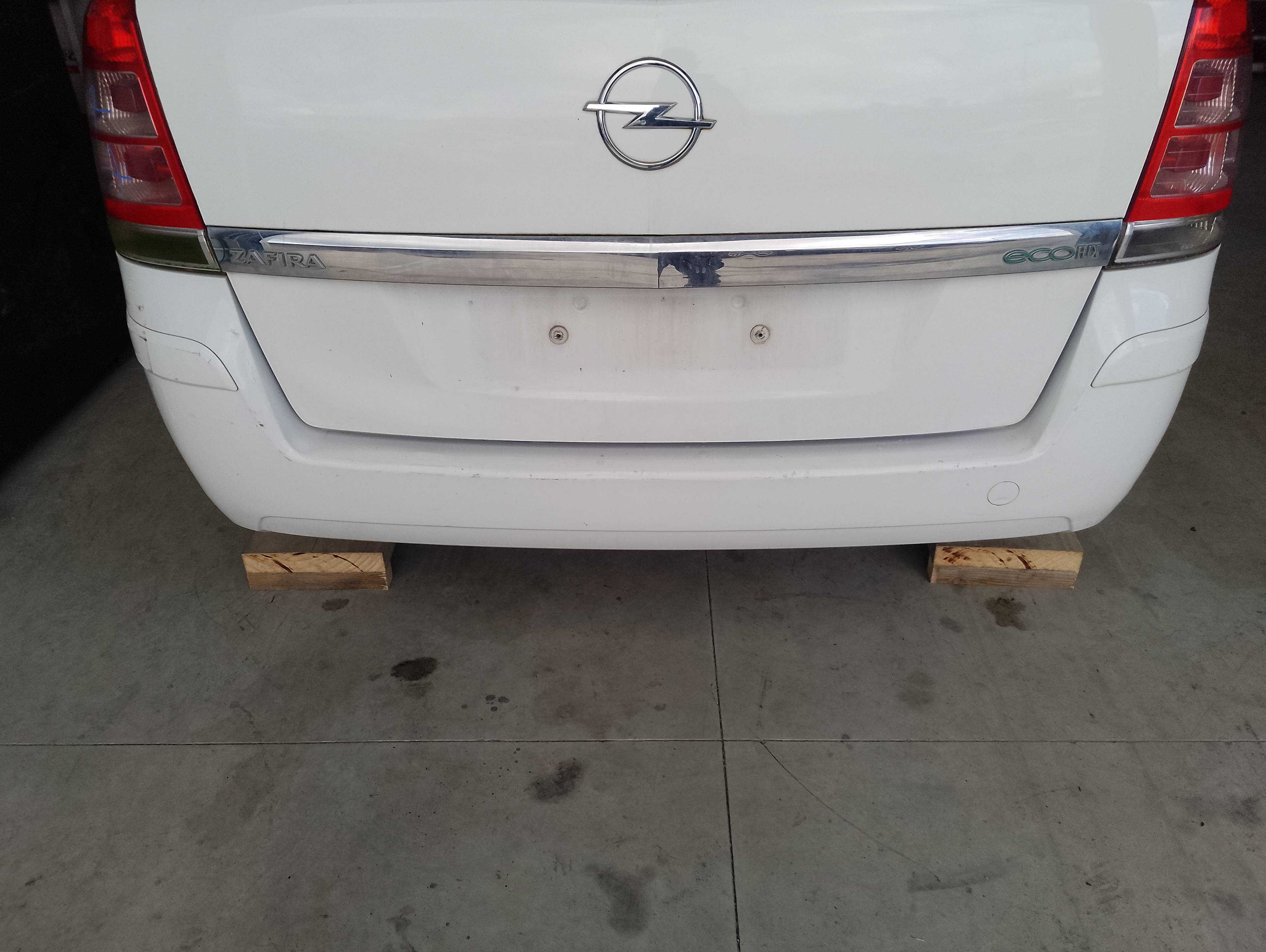 Recambio de paragolpes trasero para opel zafira b cosmo referencia OEM IAM   