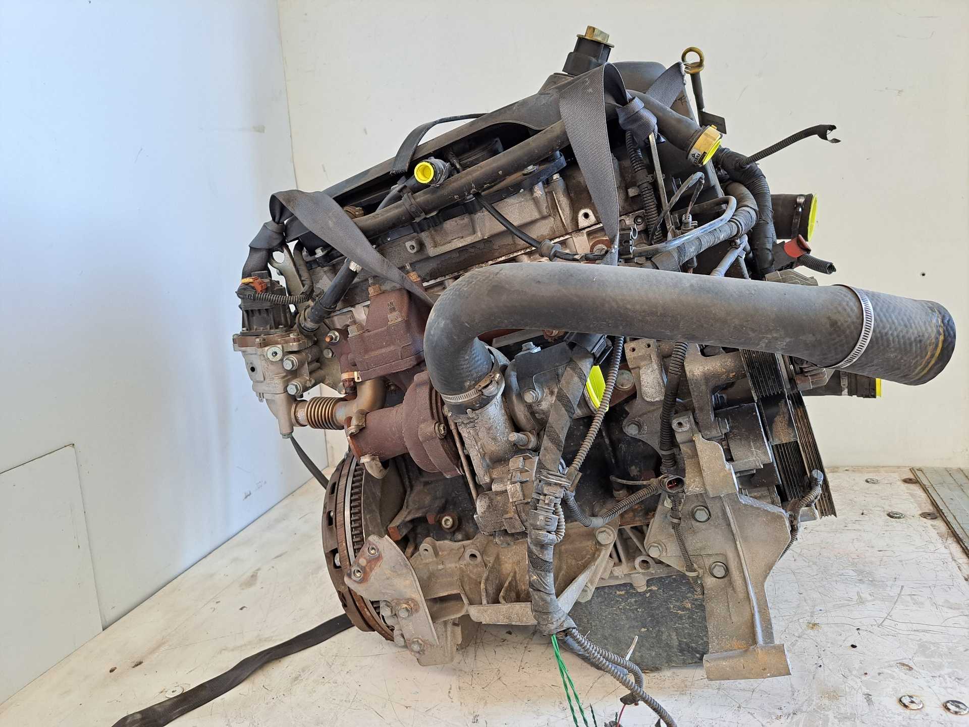Recambio de motor completo para iveco 35s12 referencia OEM IAM F1AGL411XE 0445010320 