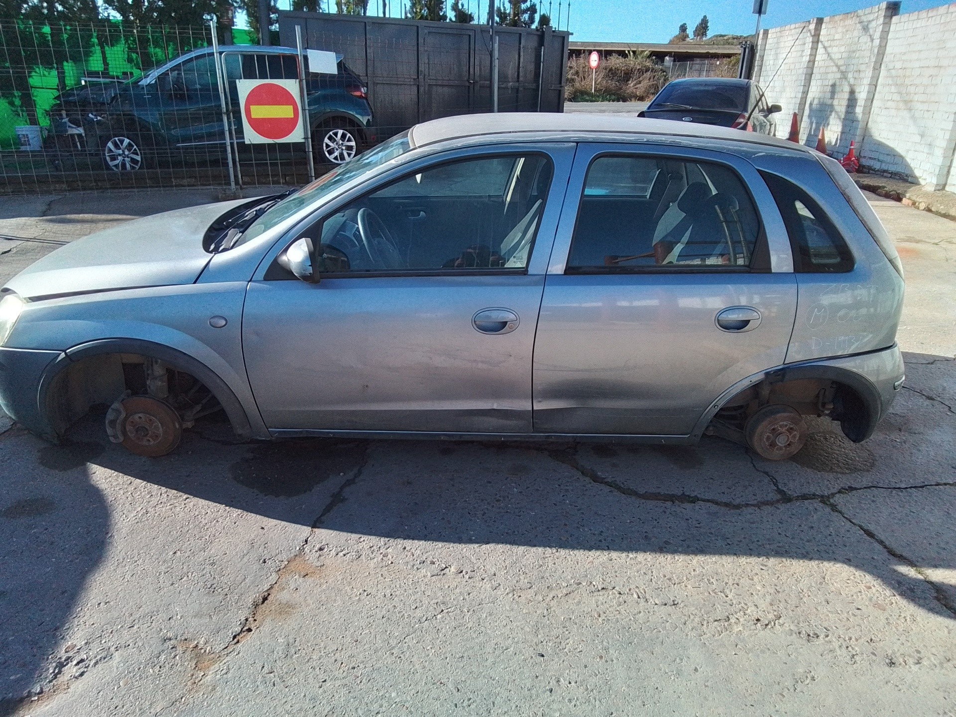 opel corsa c del año 2006