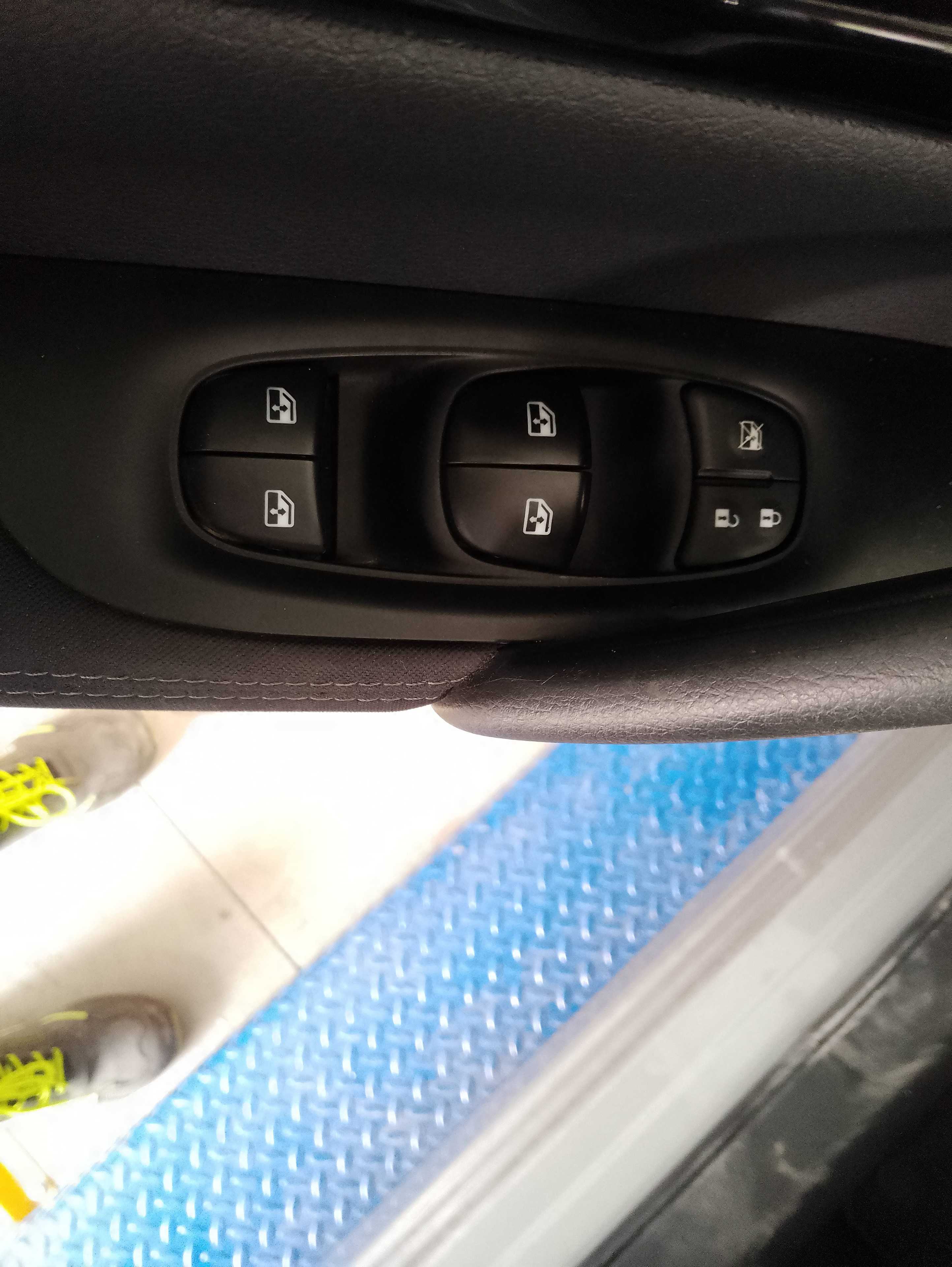 Recambio de mando elevalunas delantero izquierdo para nissan qashqai (j11) n-style referencia OEM IAM   
