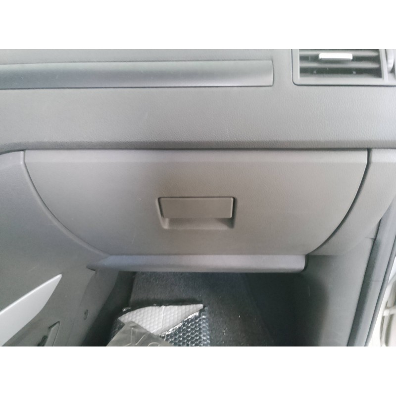 Recambio de guantera para ford kuga (cbv) titanium referencia OEM IAM   