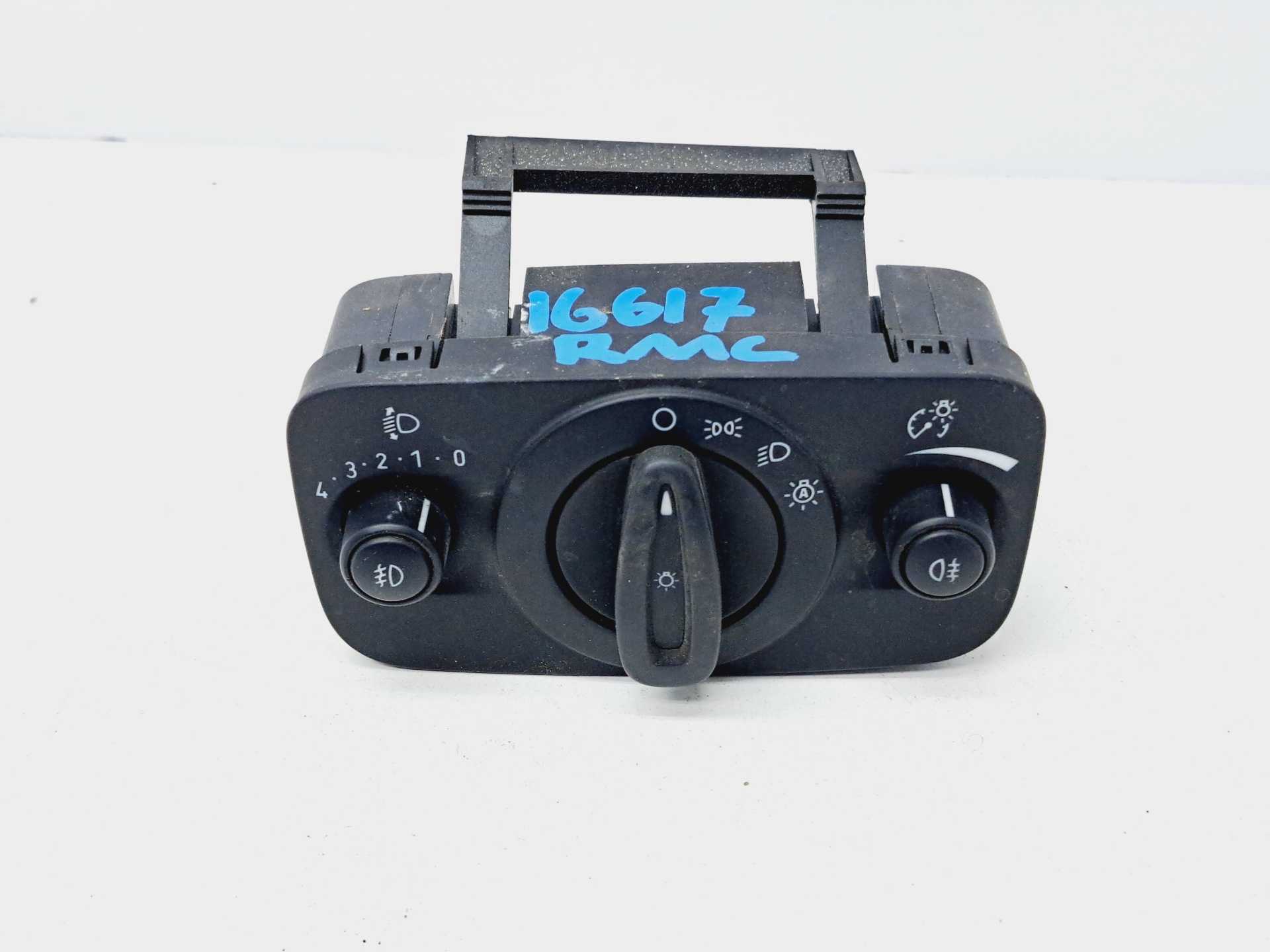 Recambio de mando luces para ford c-max 1.0 ecoboost cat referencia OEM IAM AV6T13A024CC  