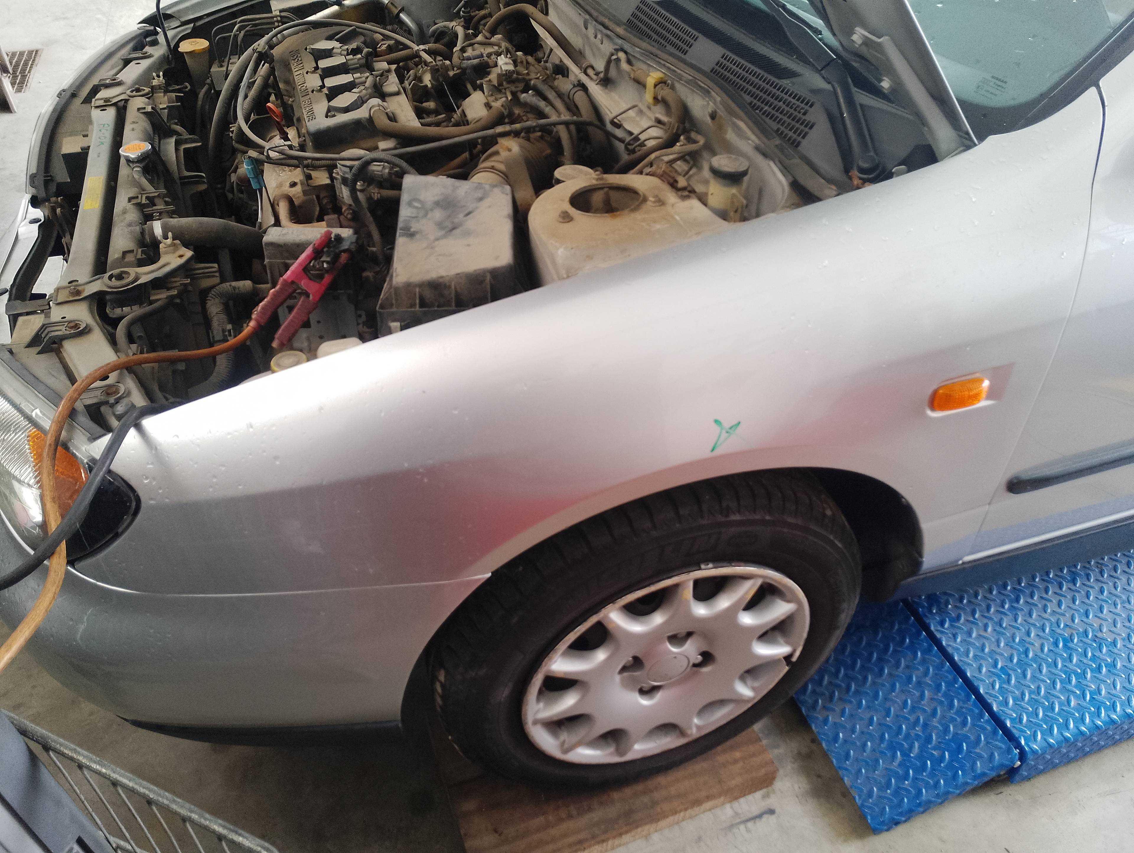 Recambio de aleta delantera izquierda para nissan primera berlina (p11) básico referencia OEM IAM   