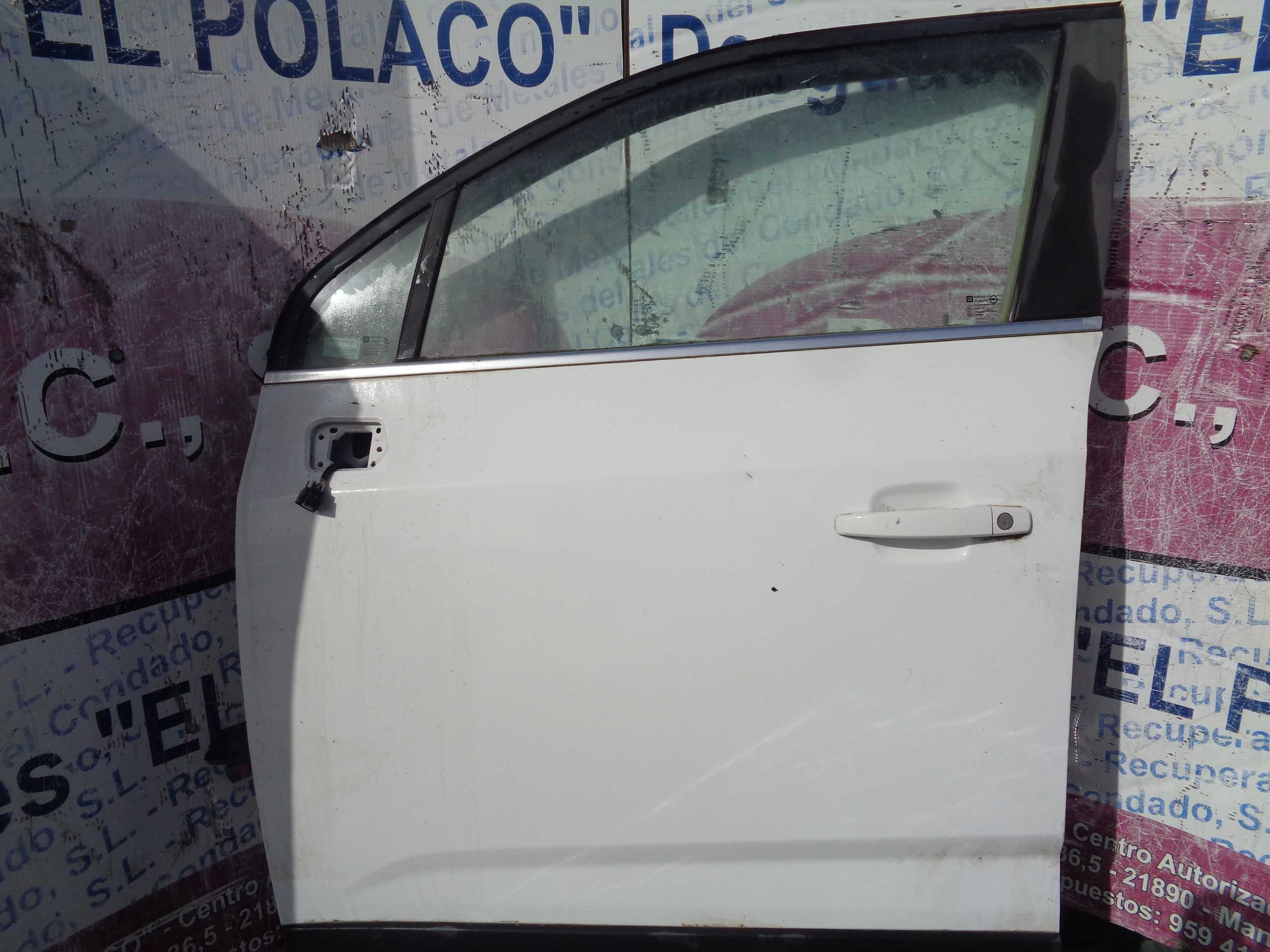 Recambio de puerta delantera izquierda para chevrolet orlando referencia OEM IAM   