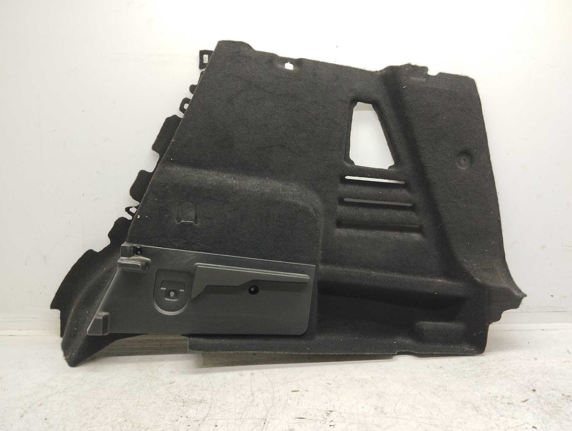 Recambio de moqueta interior para renault scenic iv zen referencia OEM IAM 849500481R  