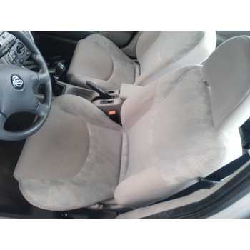 ASIENTO DELANTERO IZQUIERDO 