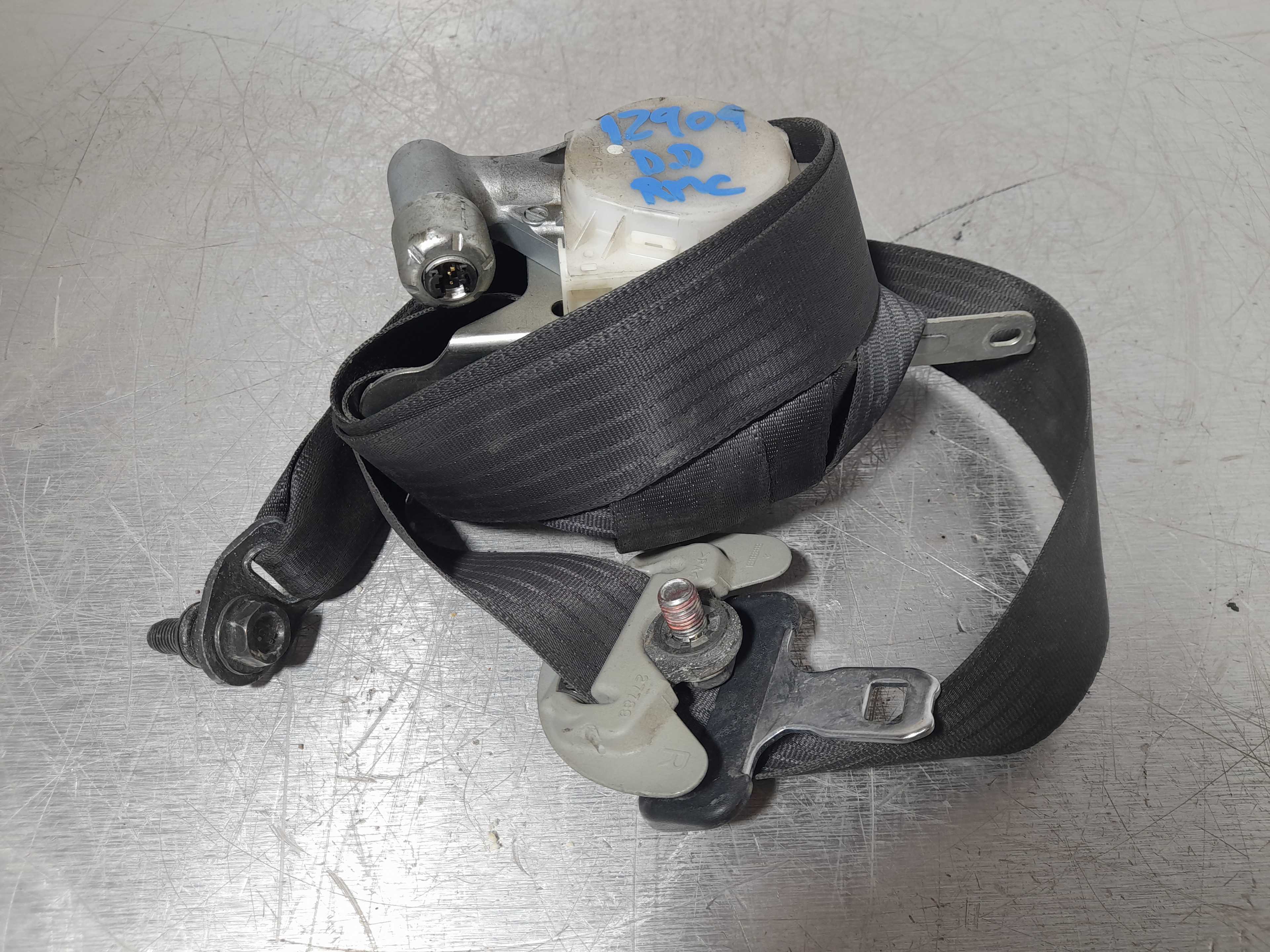 Recambio de cinturon seguridad delantero derecho para mitsubishi lancer berlina (cy0) inform referencia OEM IAM   