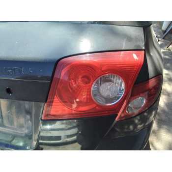 Recambio de piloto porton trasero derecho para chevrolet lacetti 1.6 cat referencia OEM IAM   