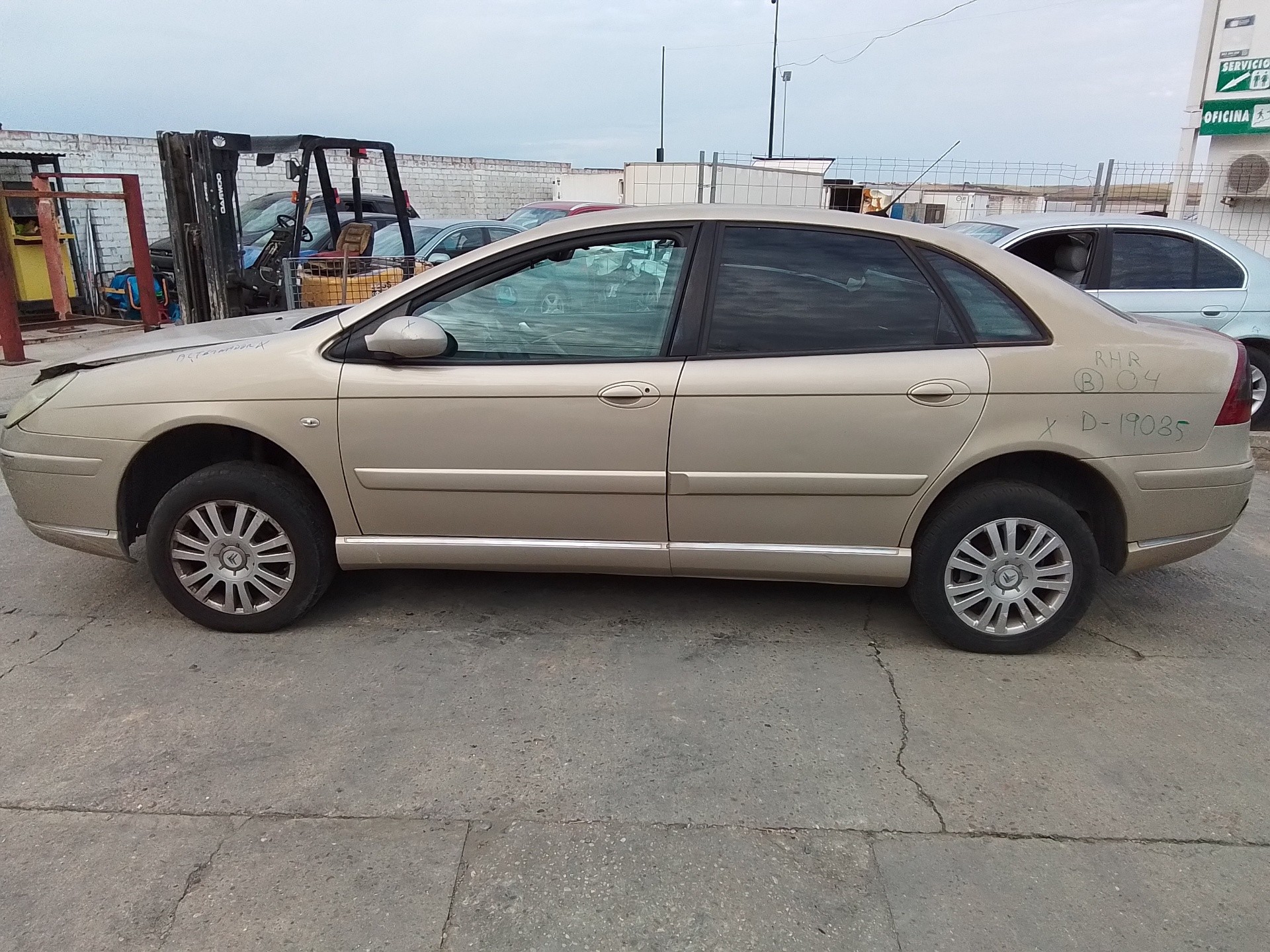 citroën c5 berlina del año 2004