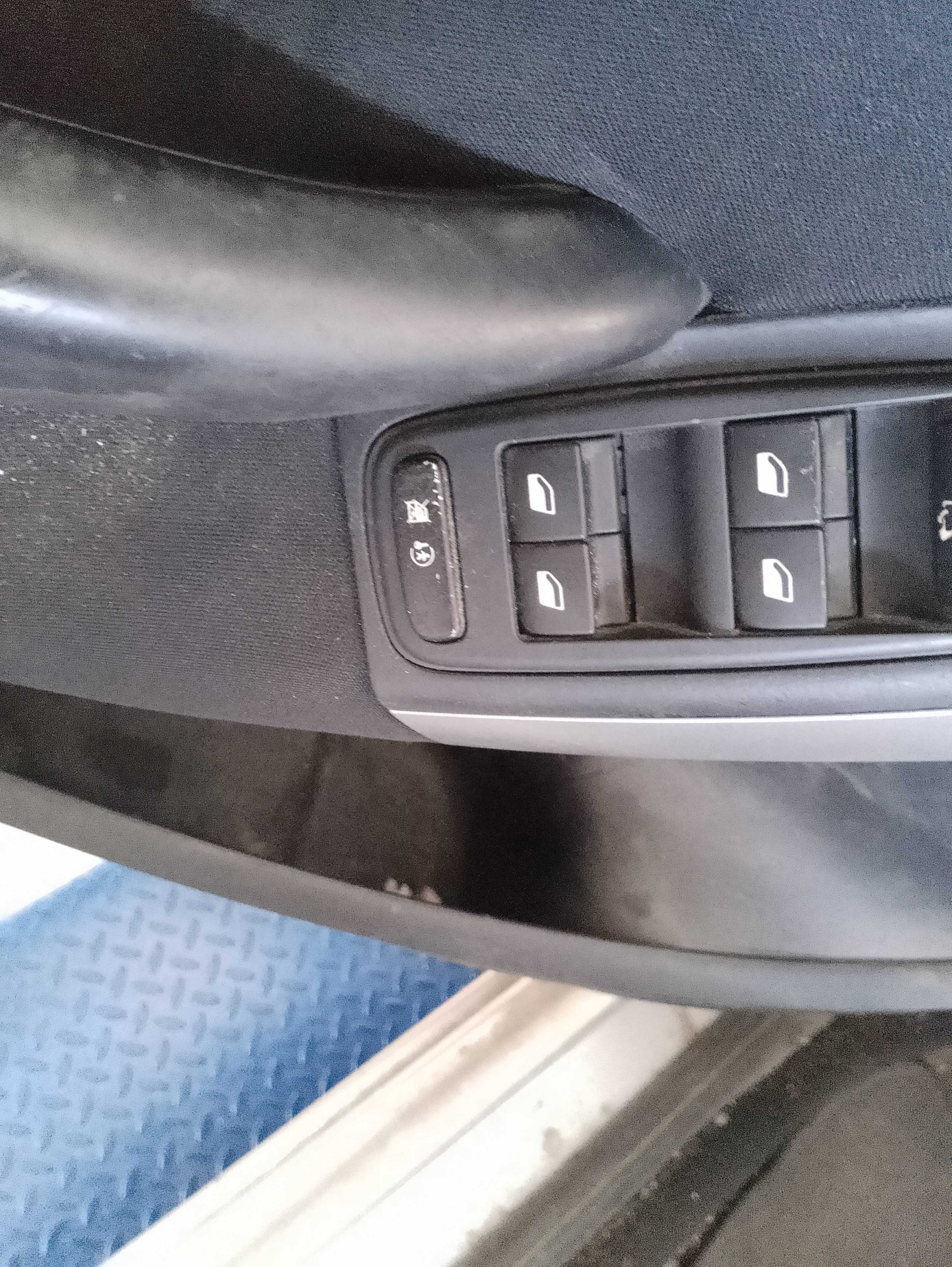 Recambio de mando elevalunas delantero izquierdo para citroën c4 picasso exclusive referencia OEM IAM   
