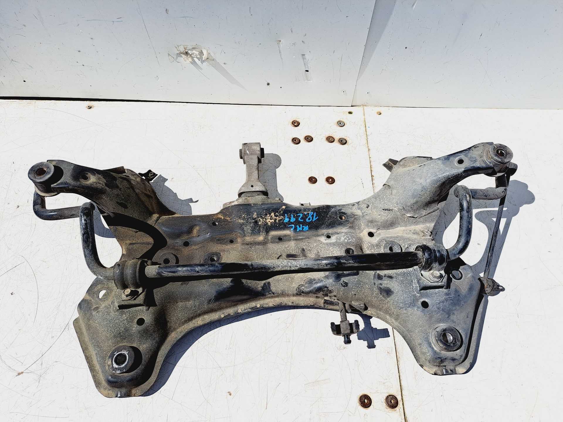Recambio de cuna motor para kia carens ( ) basic referencia OEM IAM   
