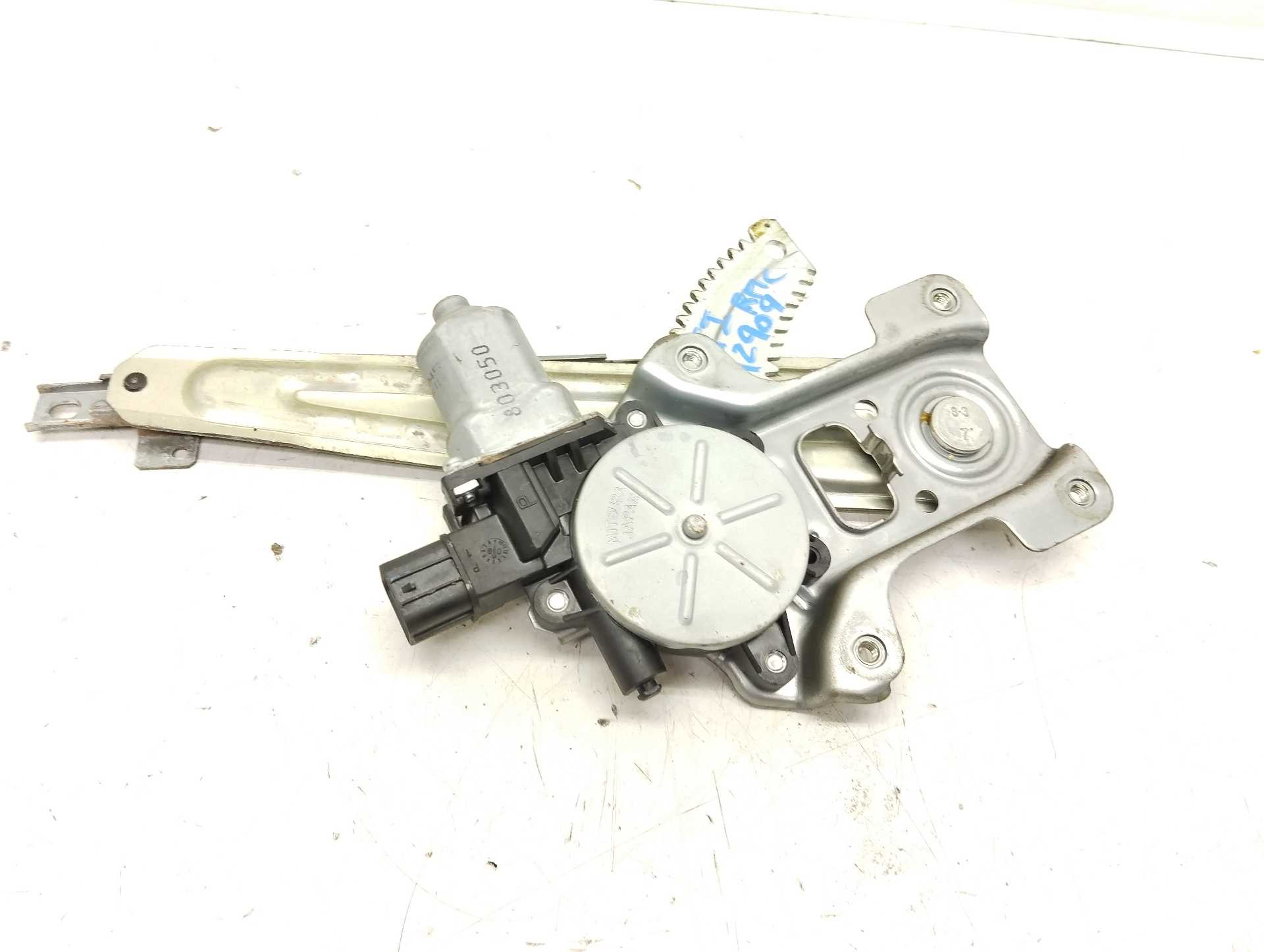 Recambio de elevalunas trasero izquierdo para mitsubishi lancer berlina (cy0) inform referencia OEM IAM   