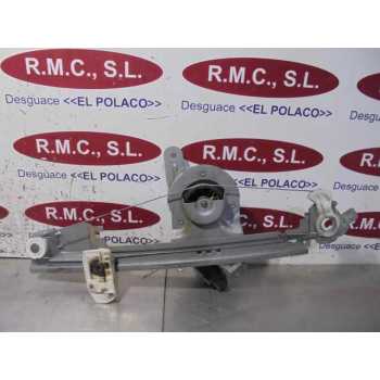 ELEVALUNAS TRASERO DERECHO 440726F 