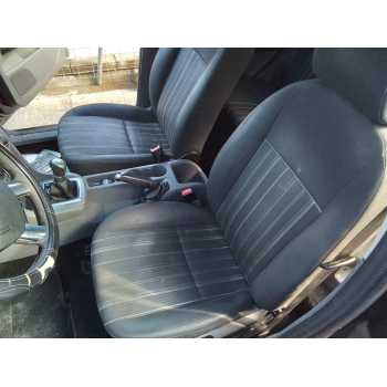 ASIENTO DELANTERO IZQUIERDO 