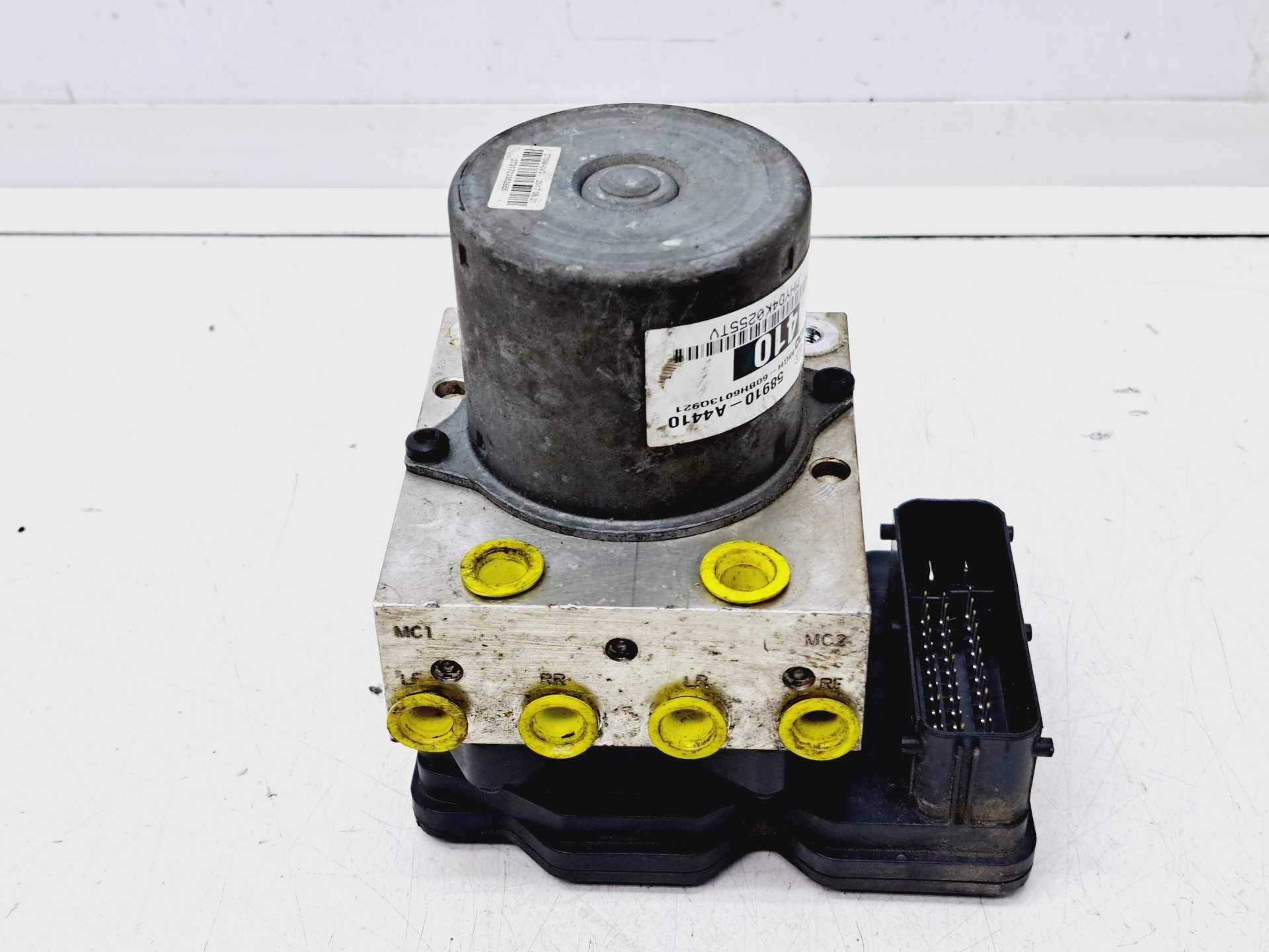 Recambio de abs para kia carens ( ) basic referencia OEM IAM 58910A4410 MANDO 