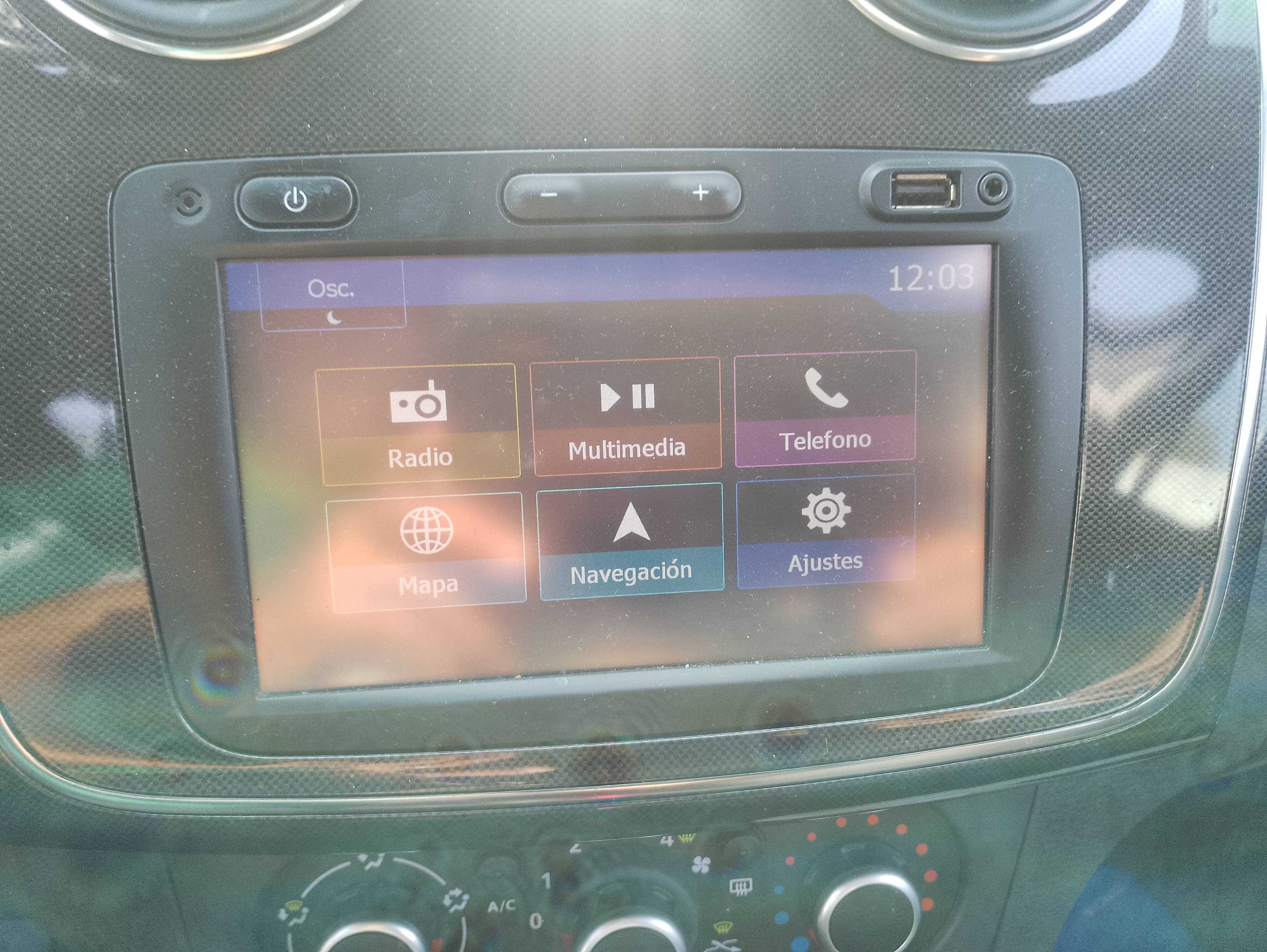 Recambio de pantalla multifuncion para dacia logan ii ambiance referencia OEM IAM   