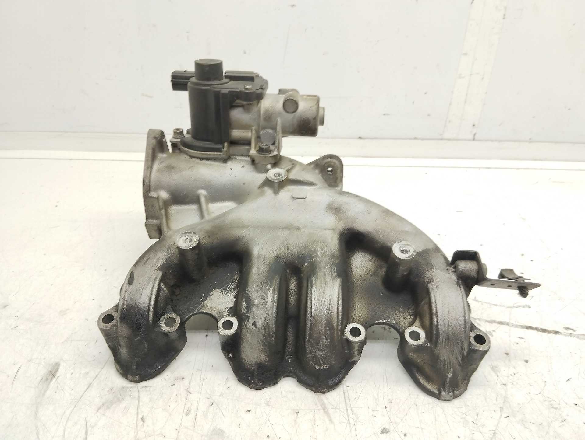 Recambio de colector admision para audi a4 berlina (8e) referencia OEM IAM 038129713BM  