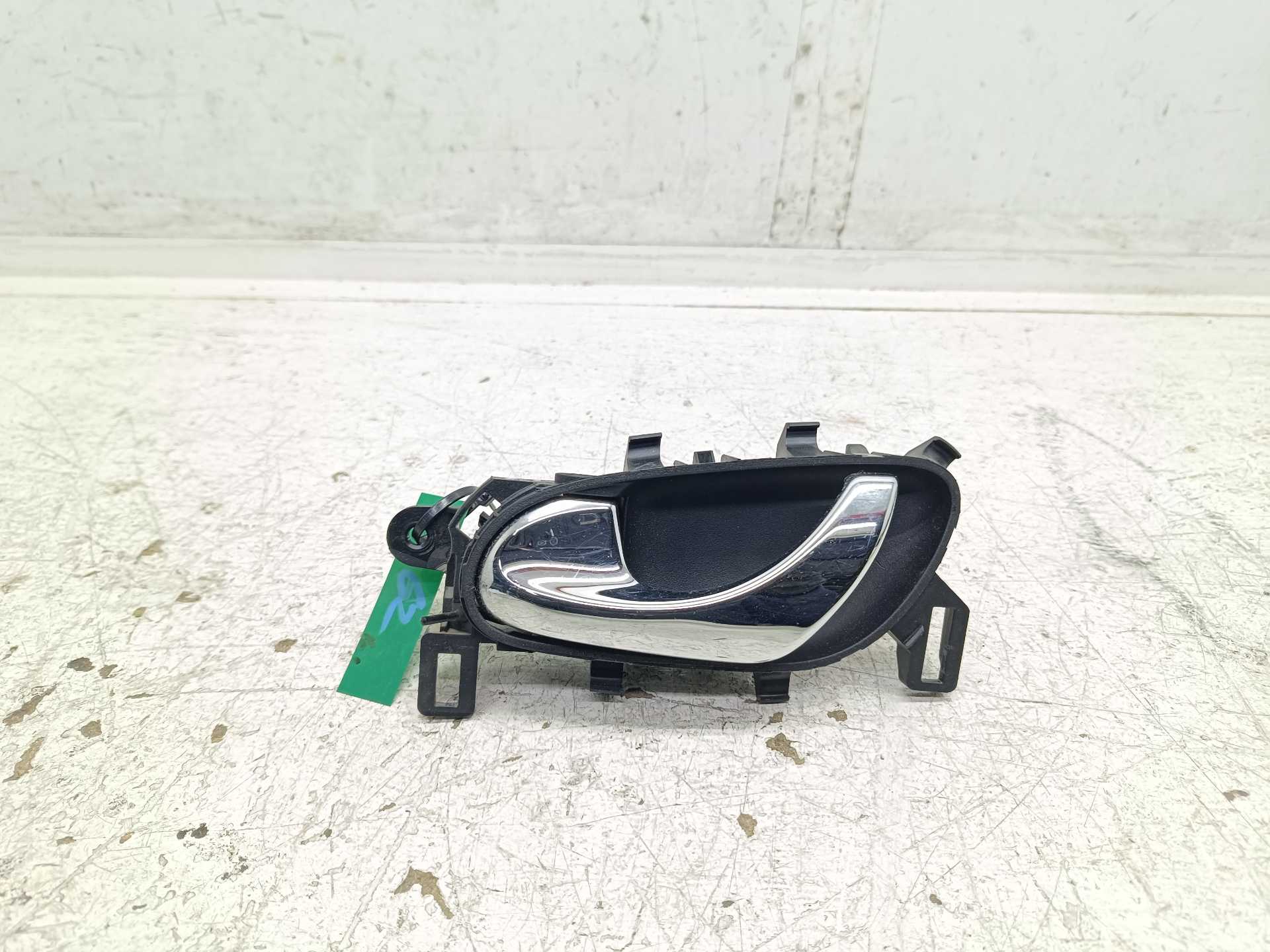 Recambio de maneta interior trasera derecha para nissan qashqai (j11) n-style referencia OEM IAM 806714EA1A  
