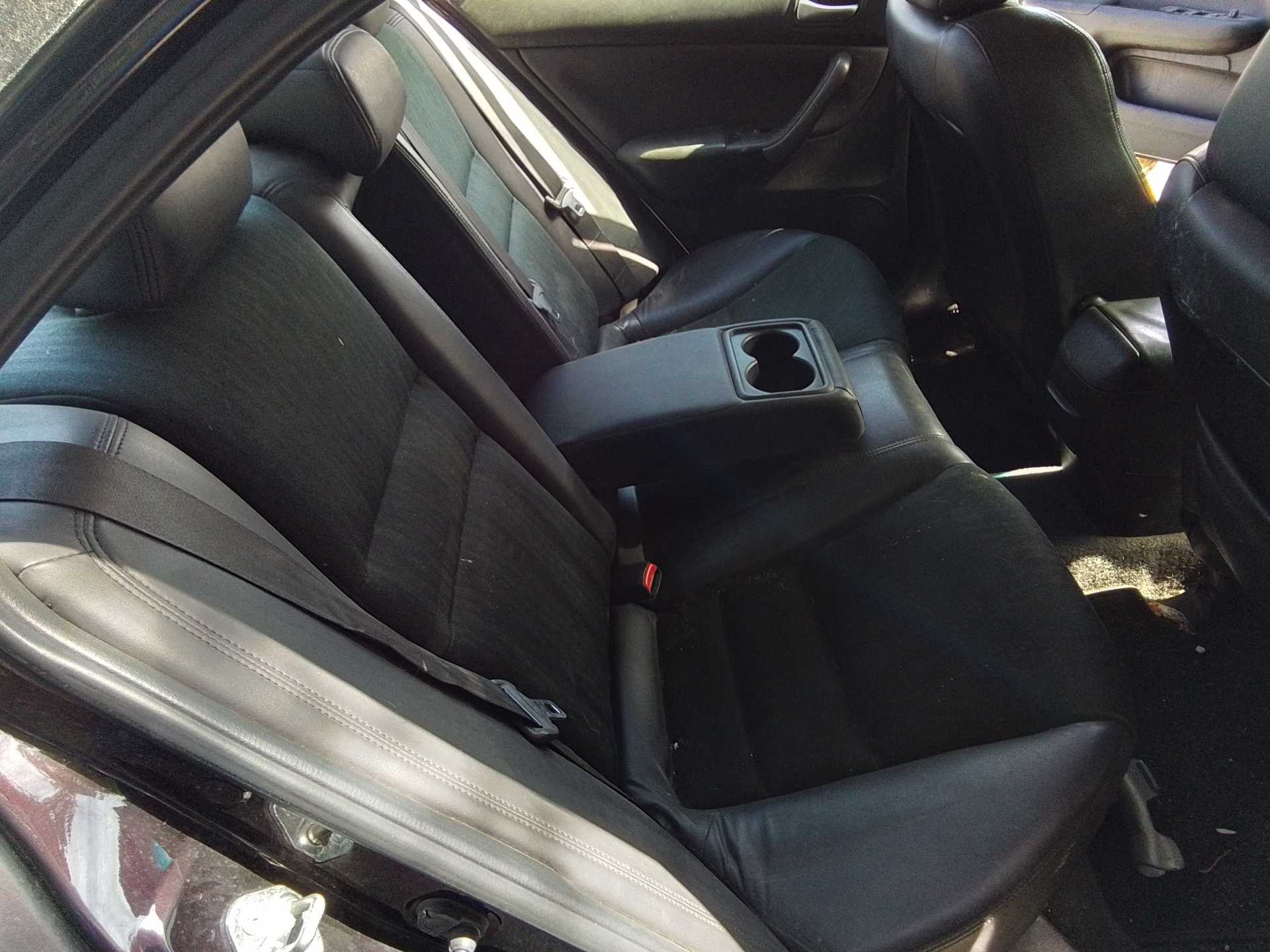 Recambio de asientos traseros para honda accord berlina (cl/cn) 2.2i ctdi executive referencia OEM IAM   