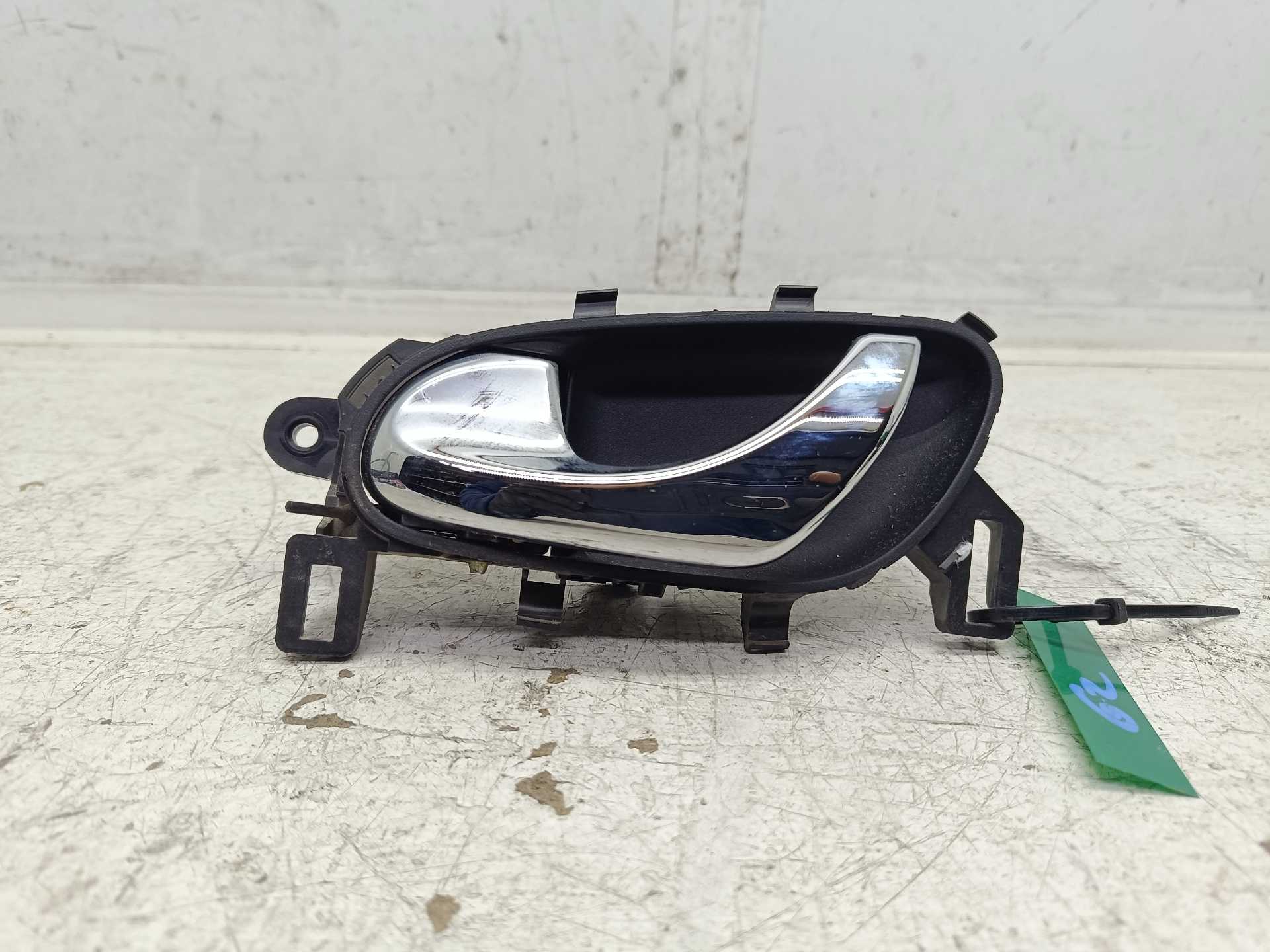 Recambio de maneta interior trasera izquierda para nissan qashqai (j11) n-style referencia OEM IAM 806714EA1A  
