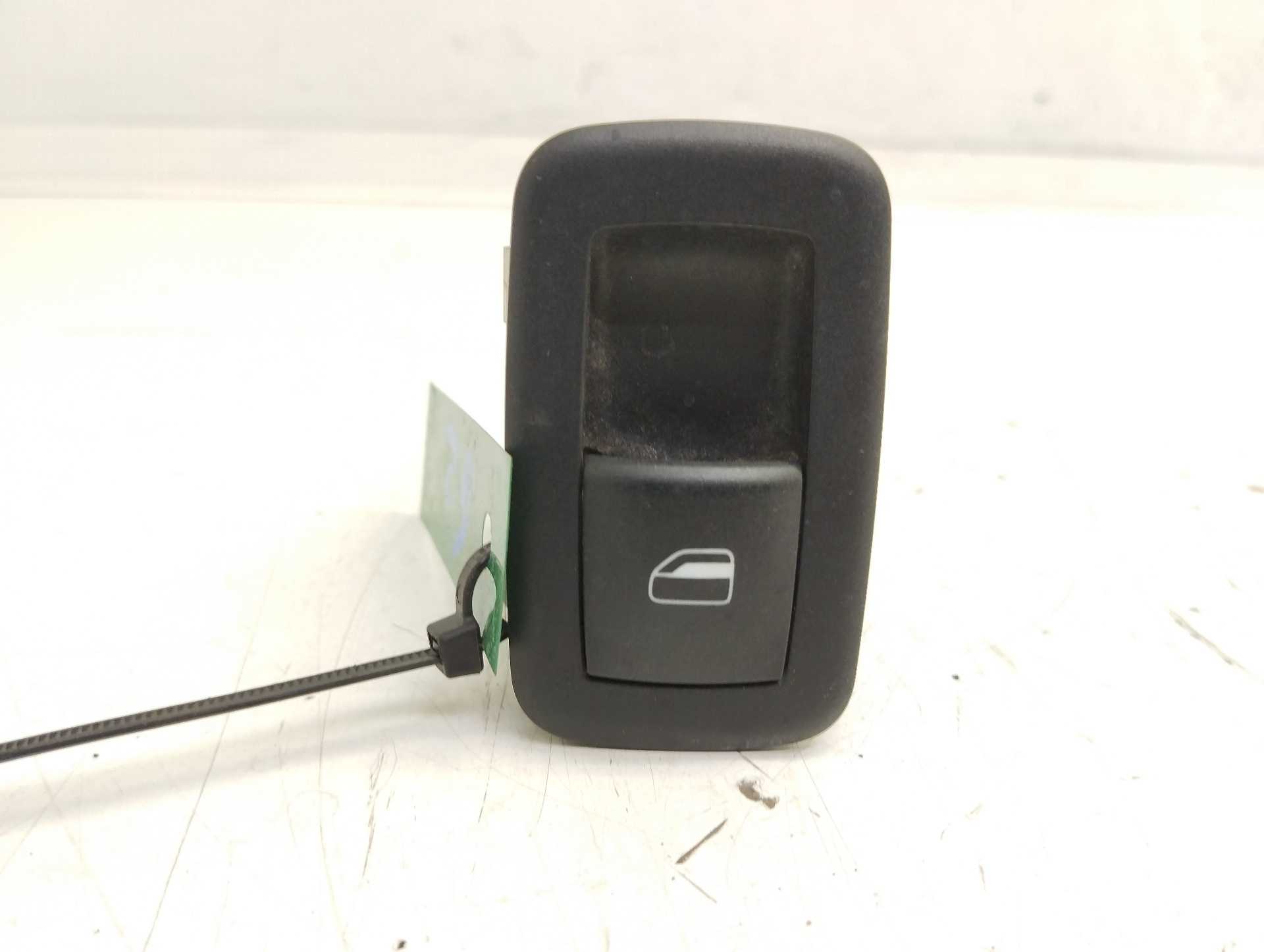 Recambio de mando elevalunas trasero izquierdo para dodge journey se referencia OEM IAM 10003138 04602531AE 