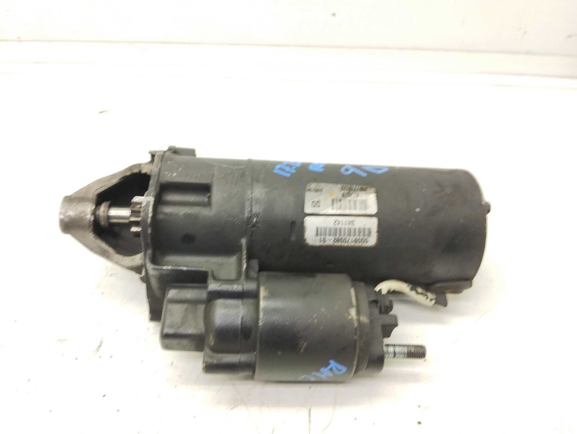 Recambio de motores de arranque para audi a4 berlina (8e) referencia OEM IAM 000017098201  