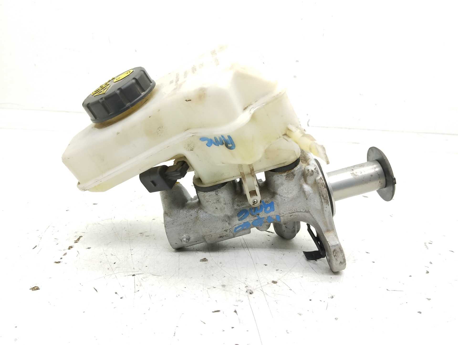 Recambio de bomba freno para volkswagen polo 1.0 tsi referencia OEM IAM 2Q1611301 A002P442 TRW