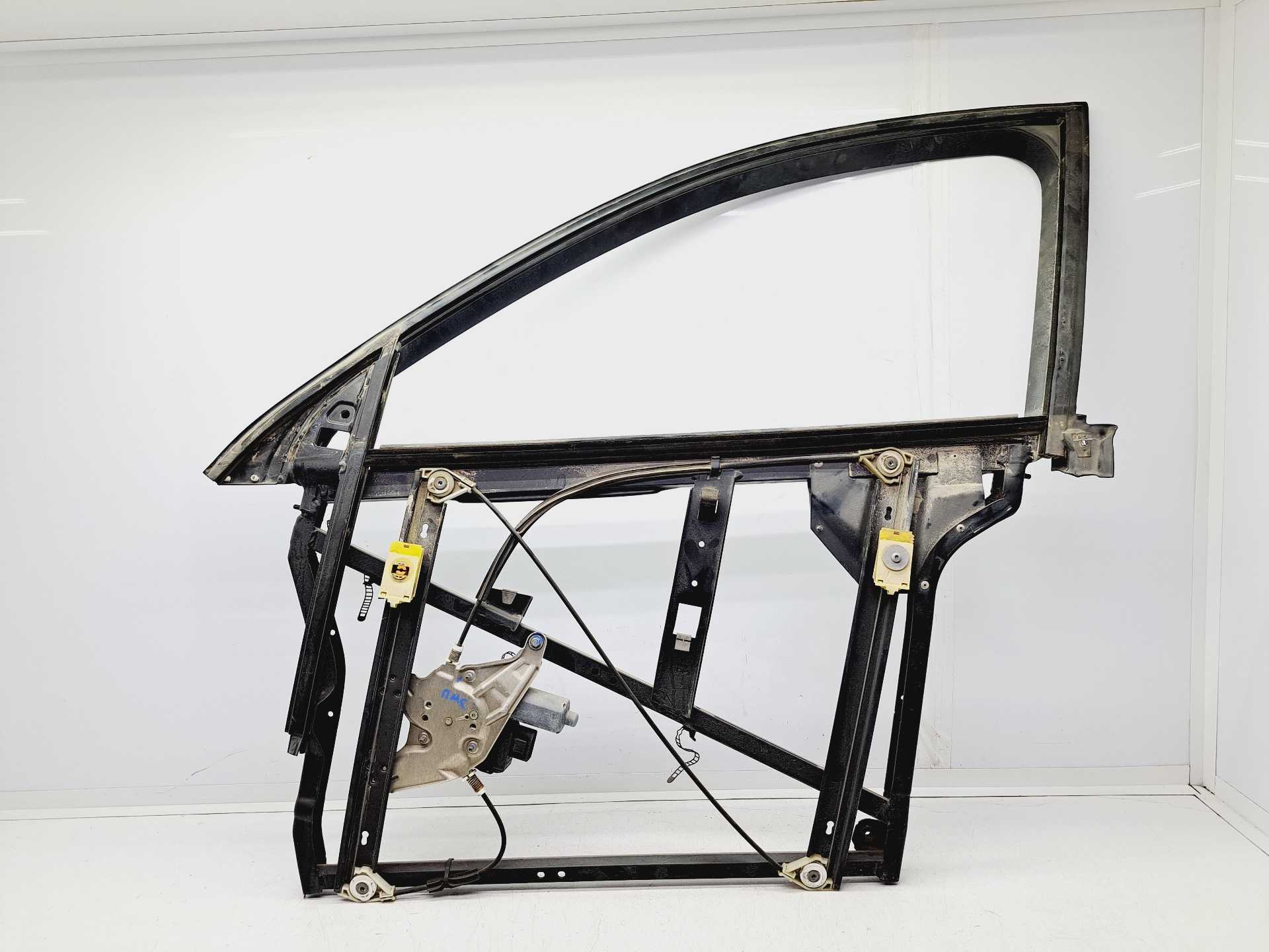 Recambio de elevalunas delantero izquierdo para audi a6 berlina (4f2) 2.0 tdi referencia OEM IAM 4B0837397C  