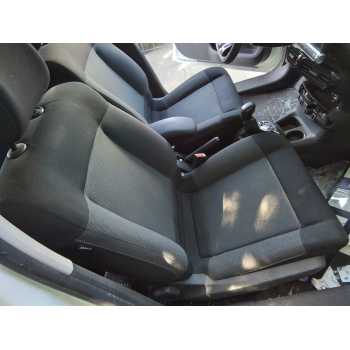ASIENTO DELANTERO DERECHO 