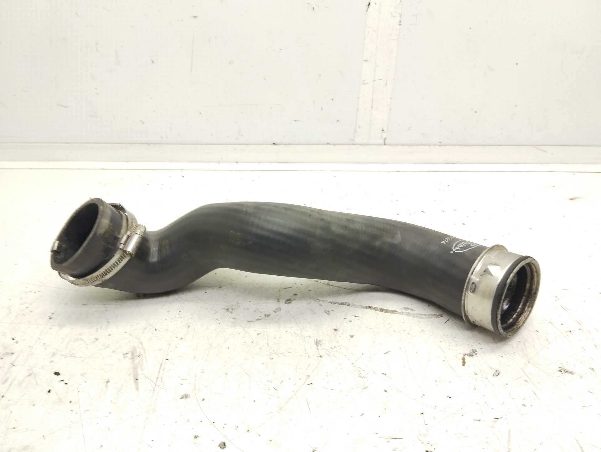 Recambio de tubo de admision para audi a4 berlina (8e) referencia OEM IAM   