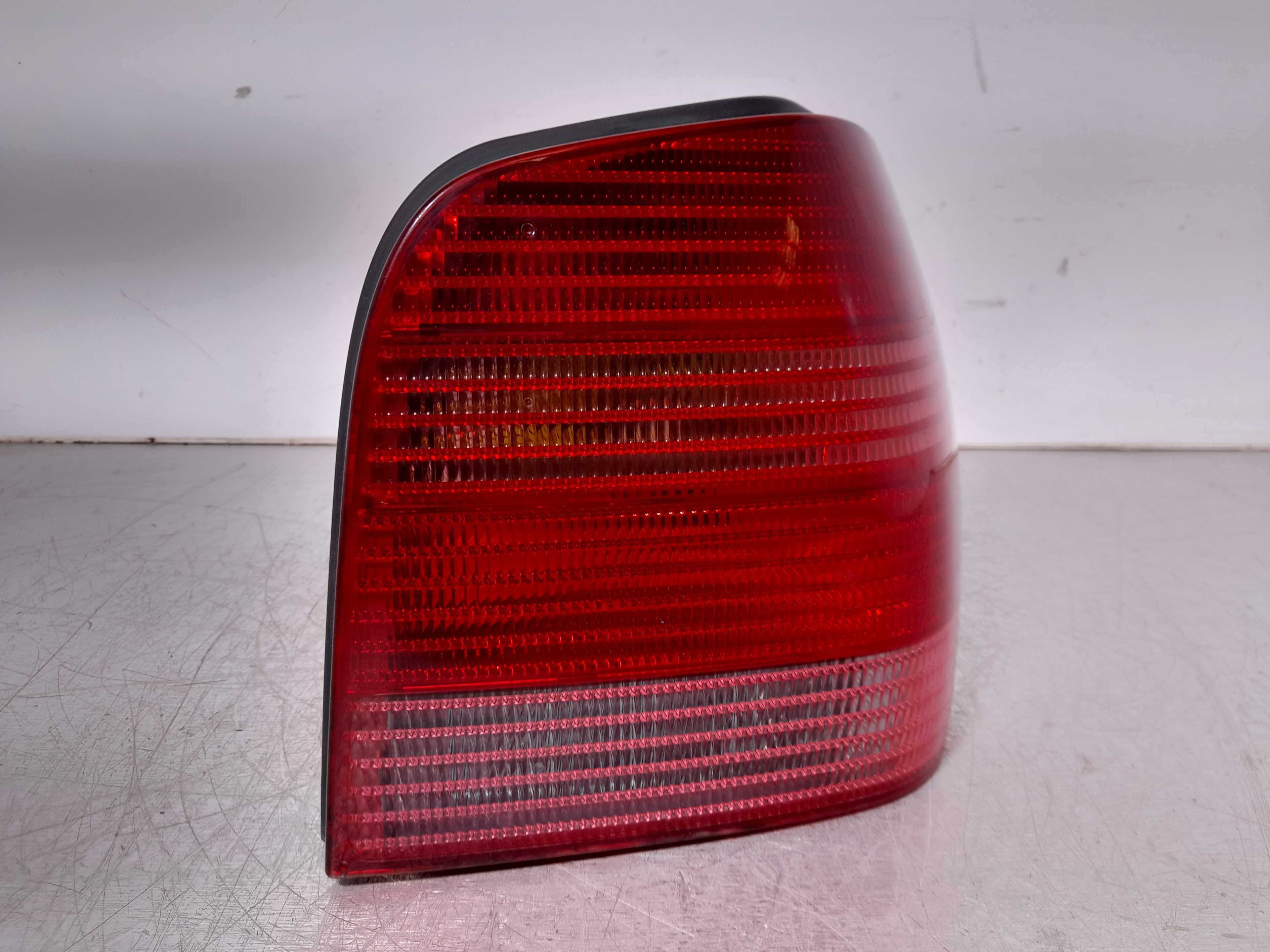 Recambio de piloto trasero derecho para volkswagen polo berlina (6n2) conceptline referencia OEM IAM  6N0945096H 